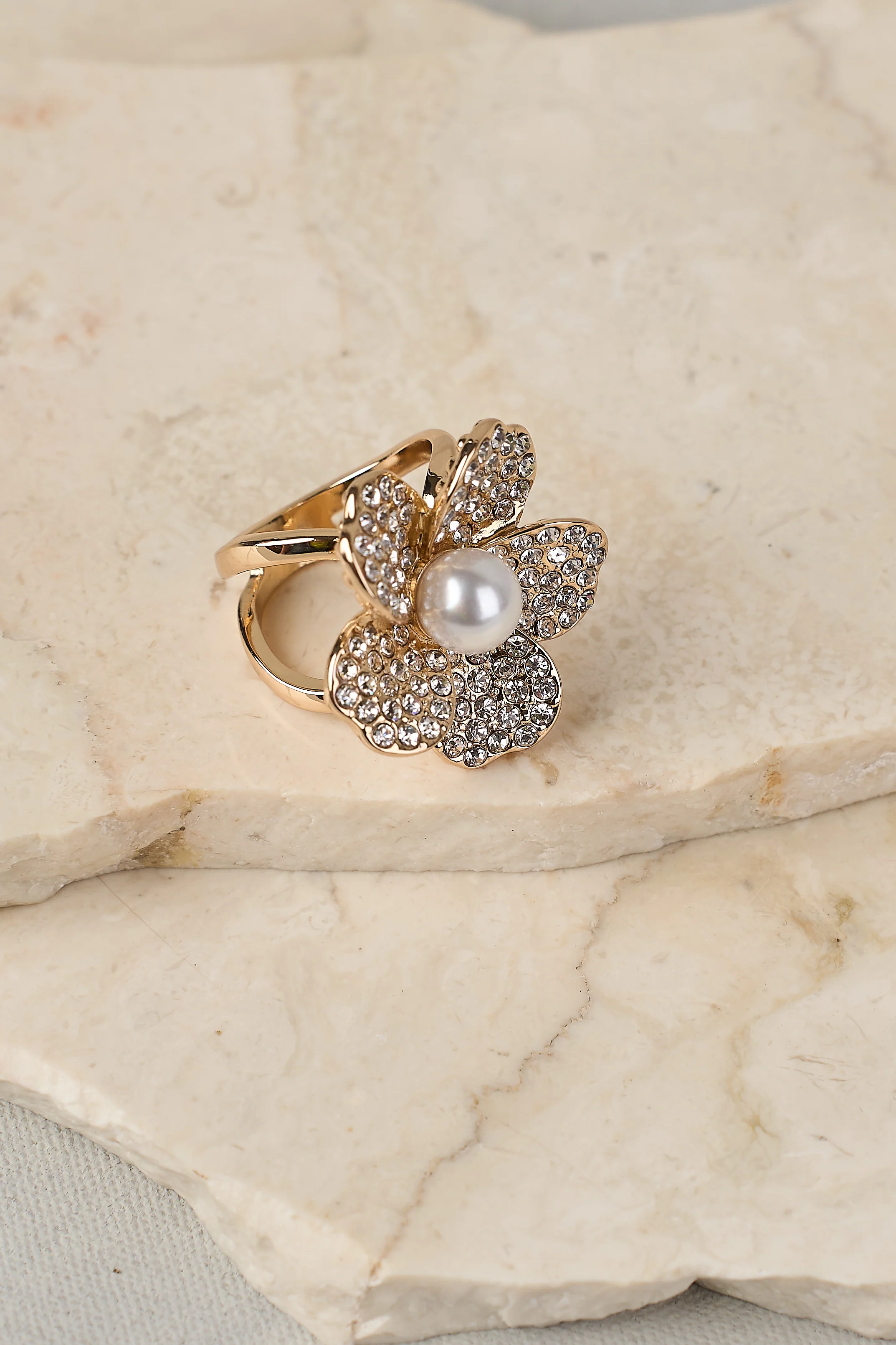 Diamante Floral Scarf Ring - White - Skullriy