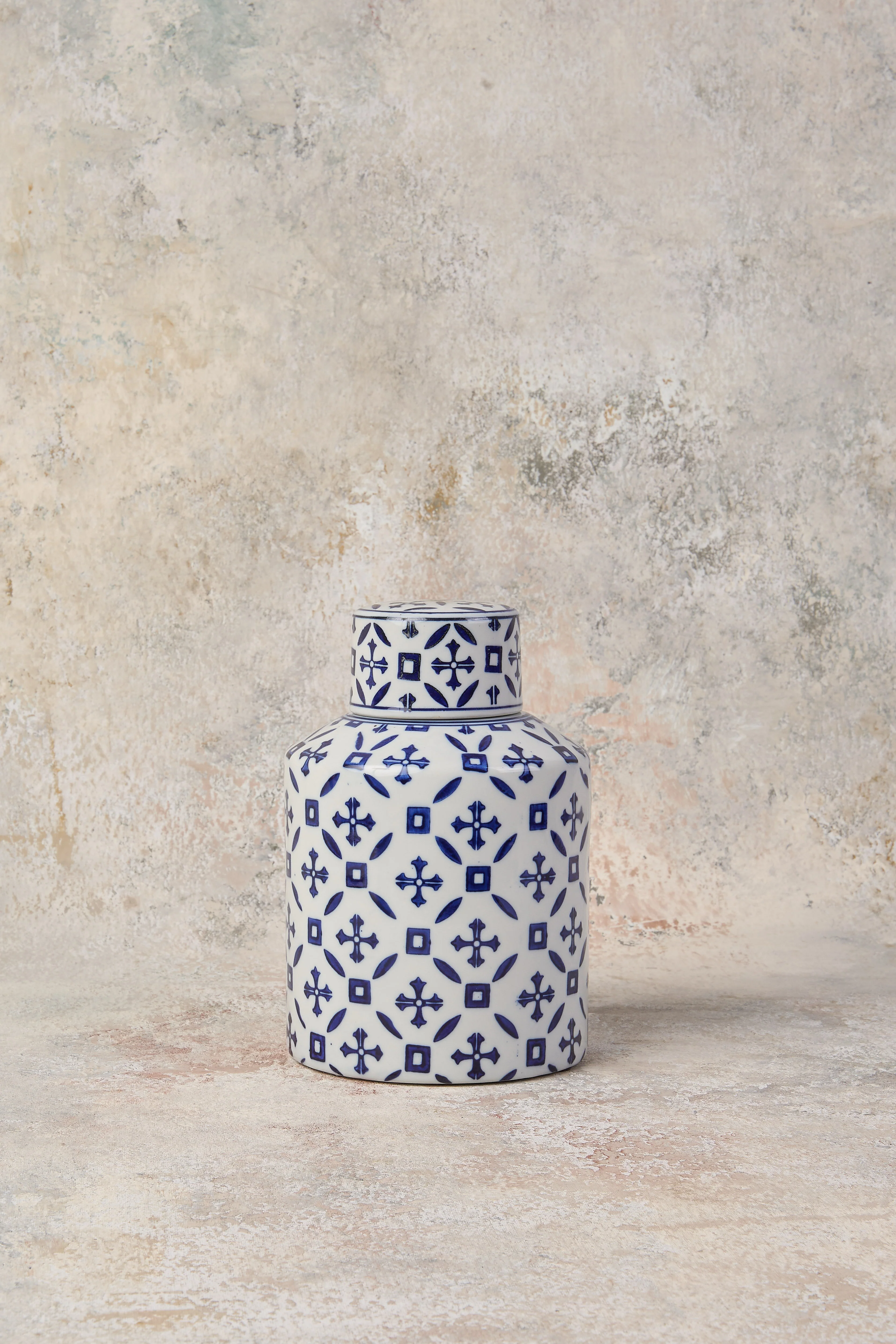 Tehan Porcelain Jar Small - Skullriy