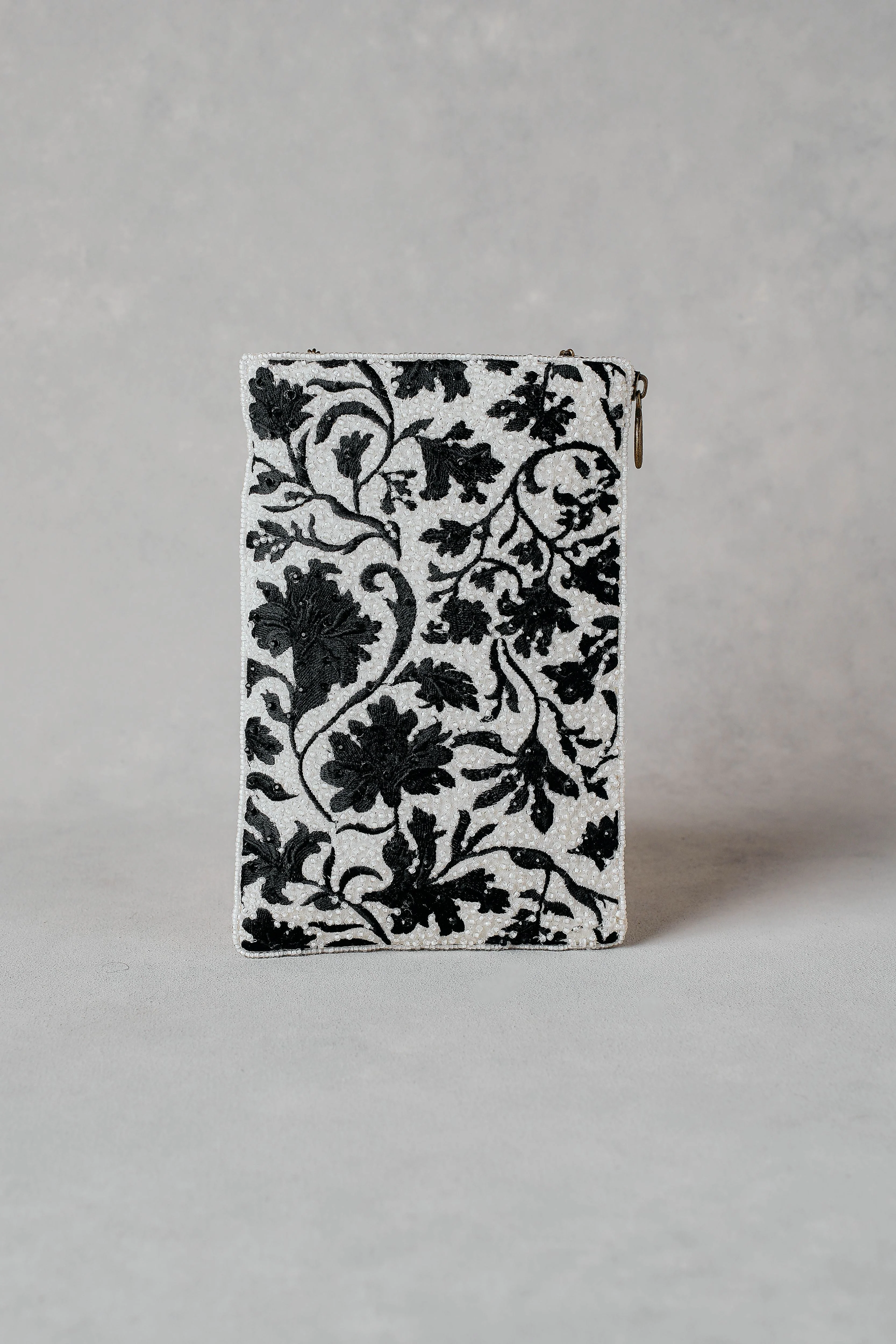 Monochrome Beaded Mini Clutch - Black - Skullriy