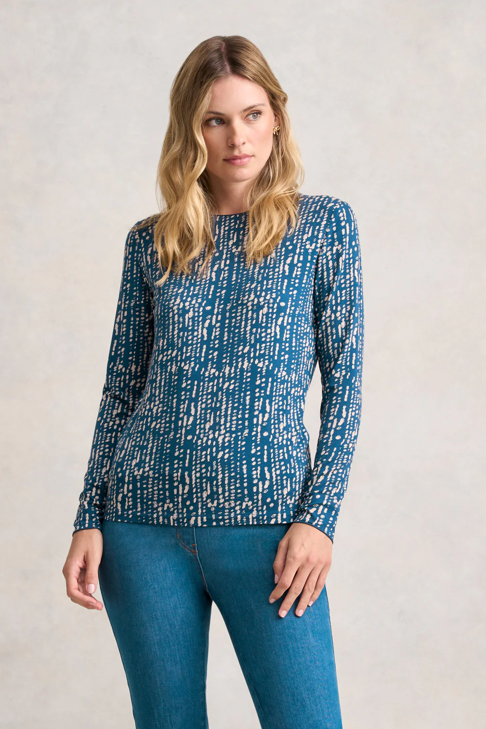 Long Sleeve Crew Neck Top - Linear Dot Print - Skullriy