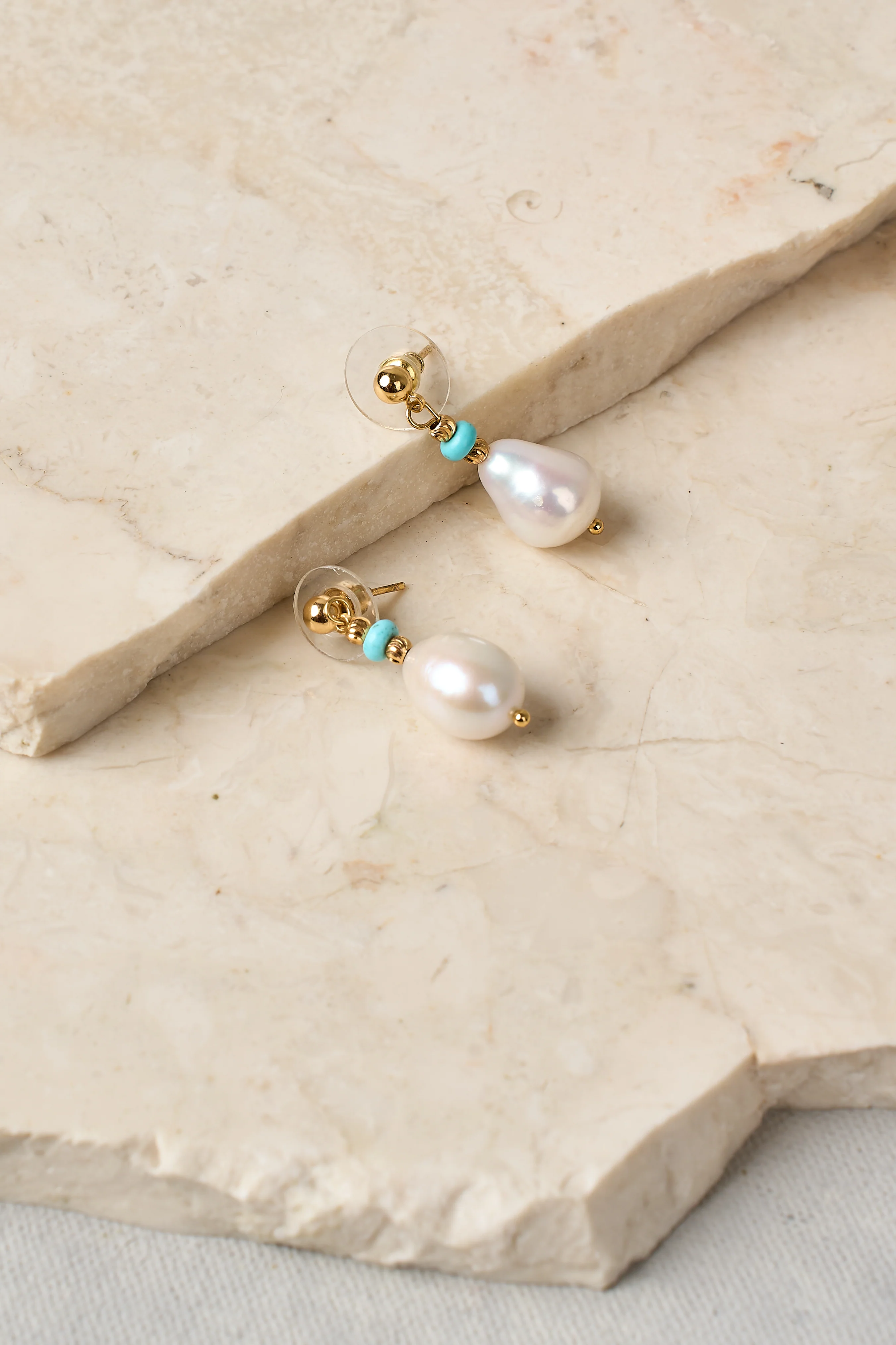 Elise Pearl Drop Earrings - Multicolour - Skullriy