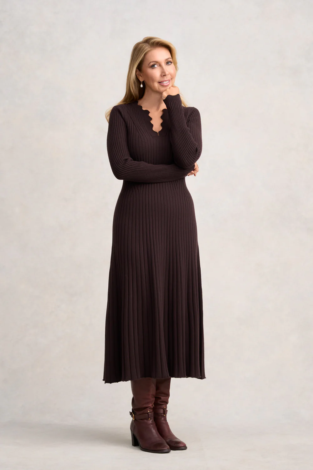 Graduated Rib Wool Dress - Chocolate - Skullriy