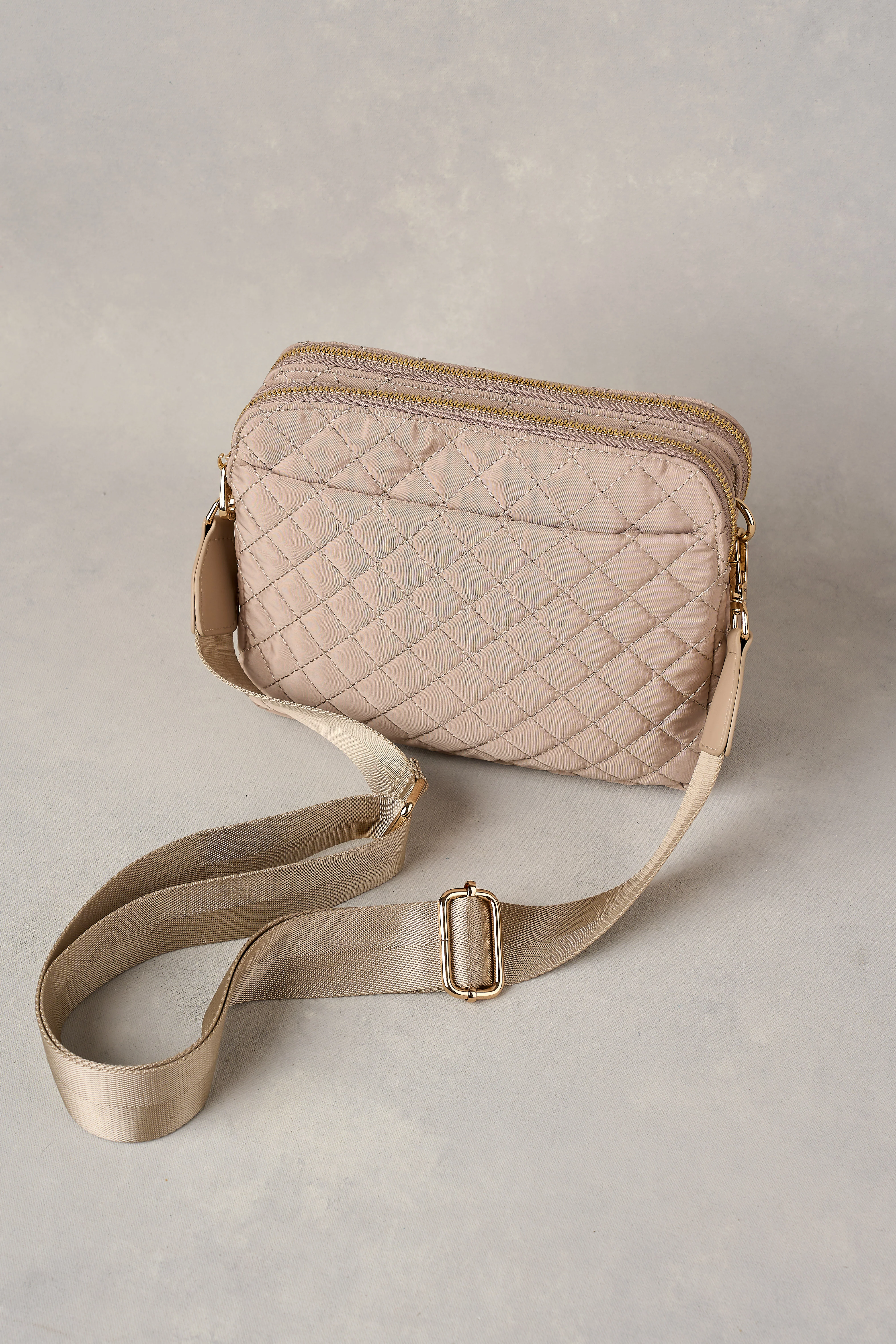 Naomi Quilted Crossbody Bag - Sand - Skullriy