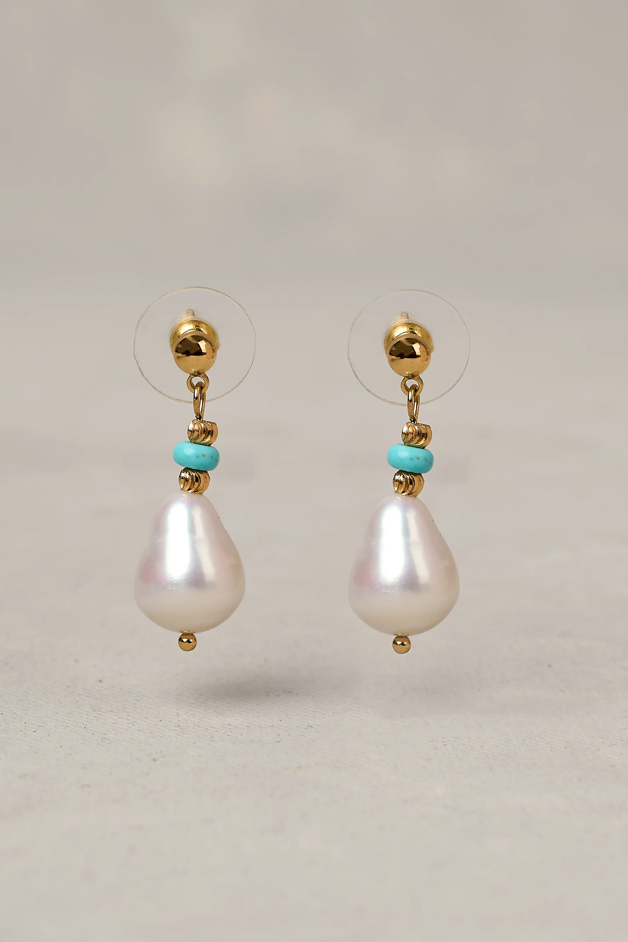 Elise Pearl Drop Earrings - Multicolour - Skullriy