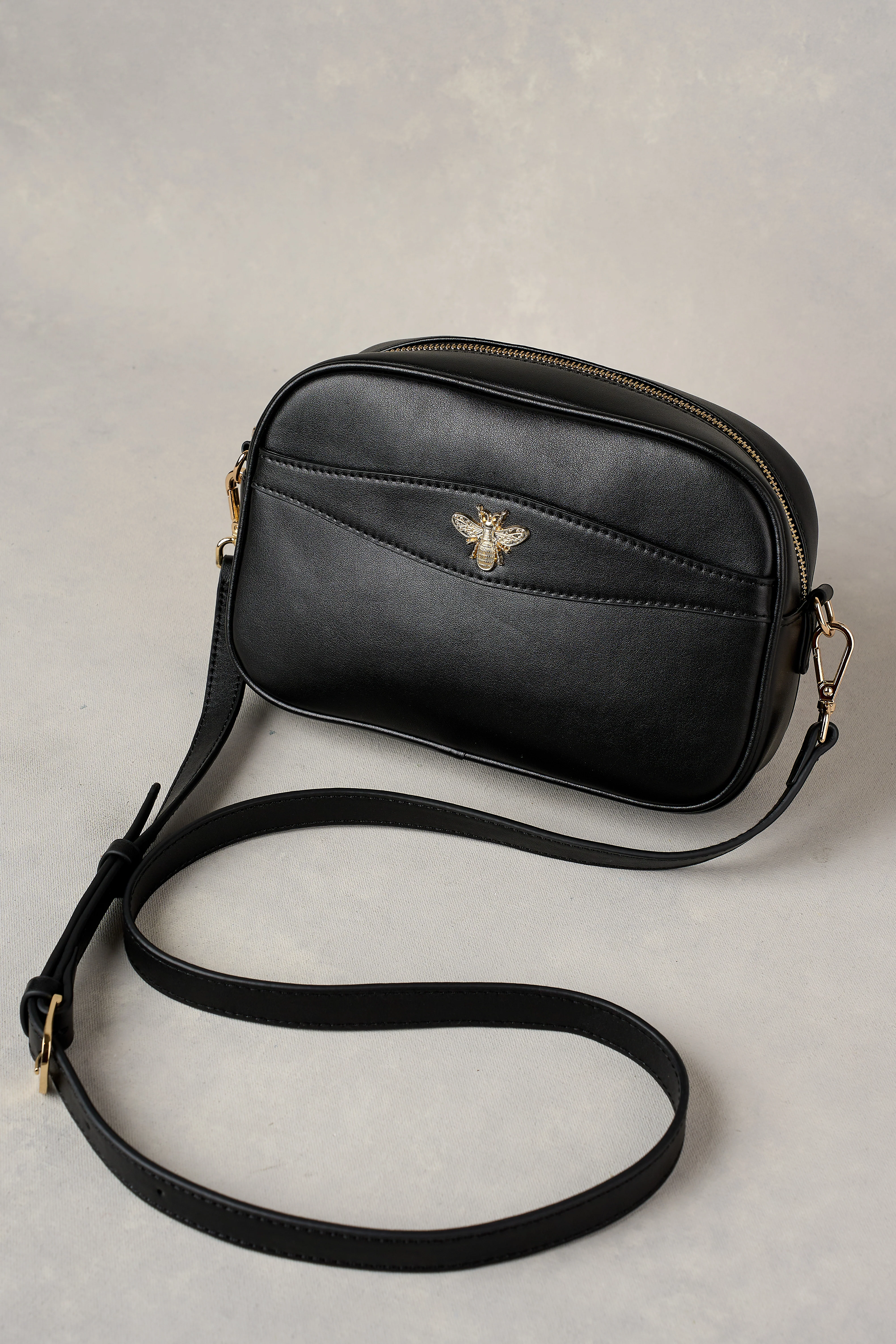 Bee Leather Camera Bag - Black - Skullriy