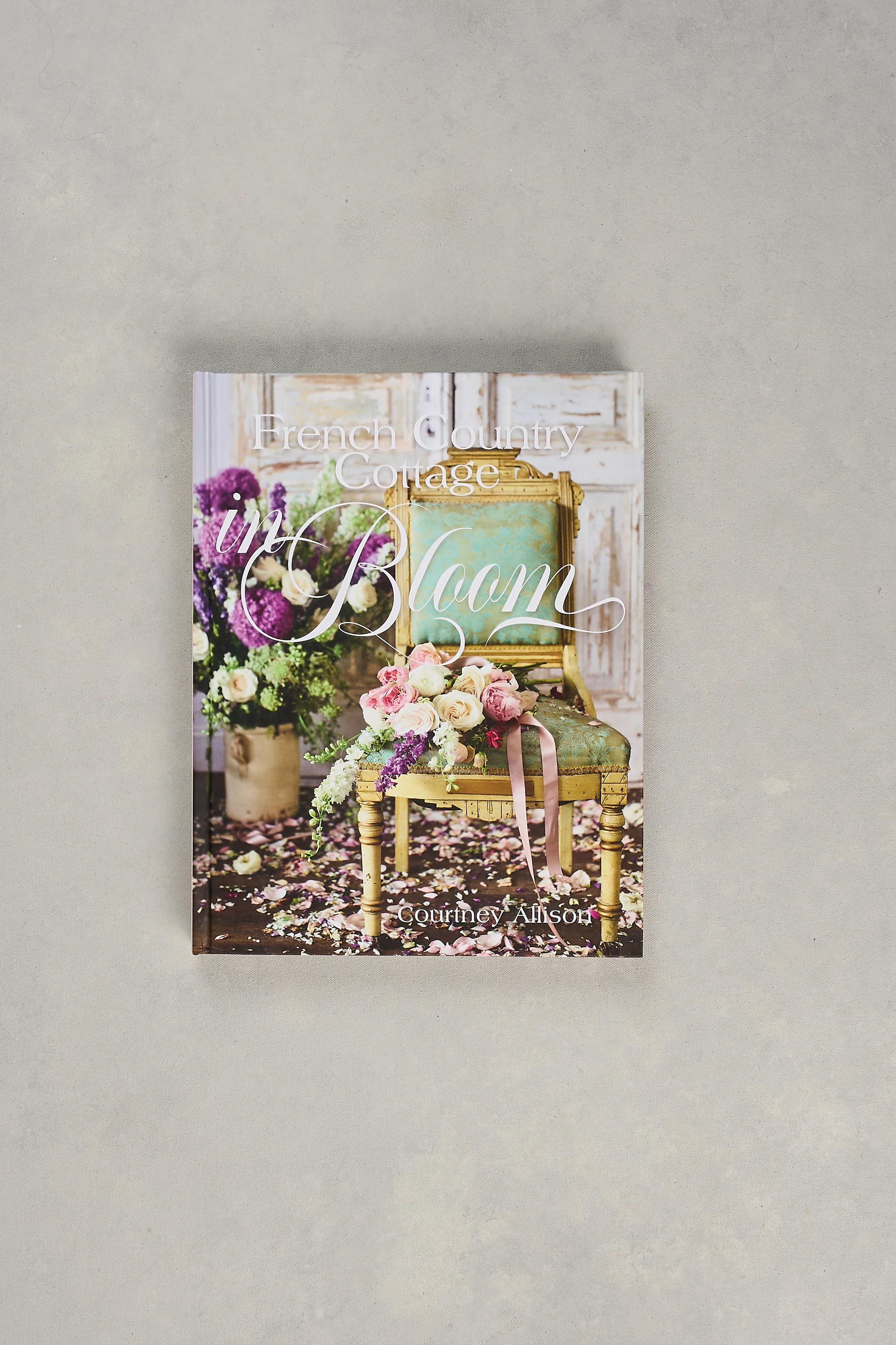 French Country Cottage In Bloom Book - Skullriy