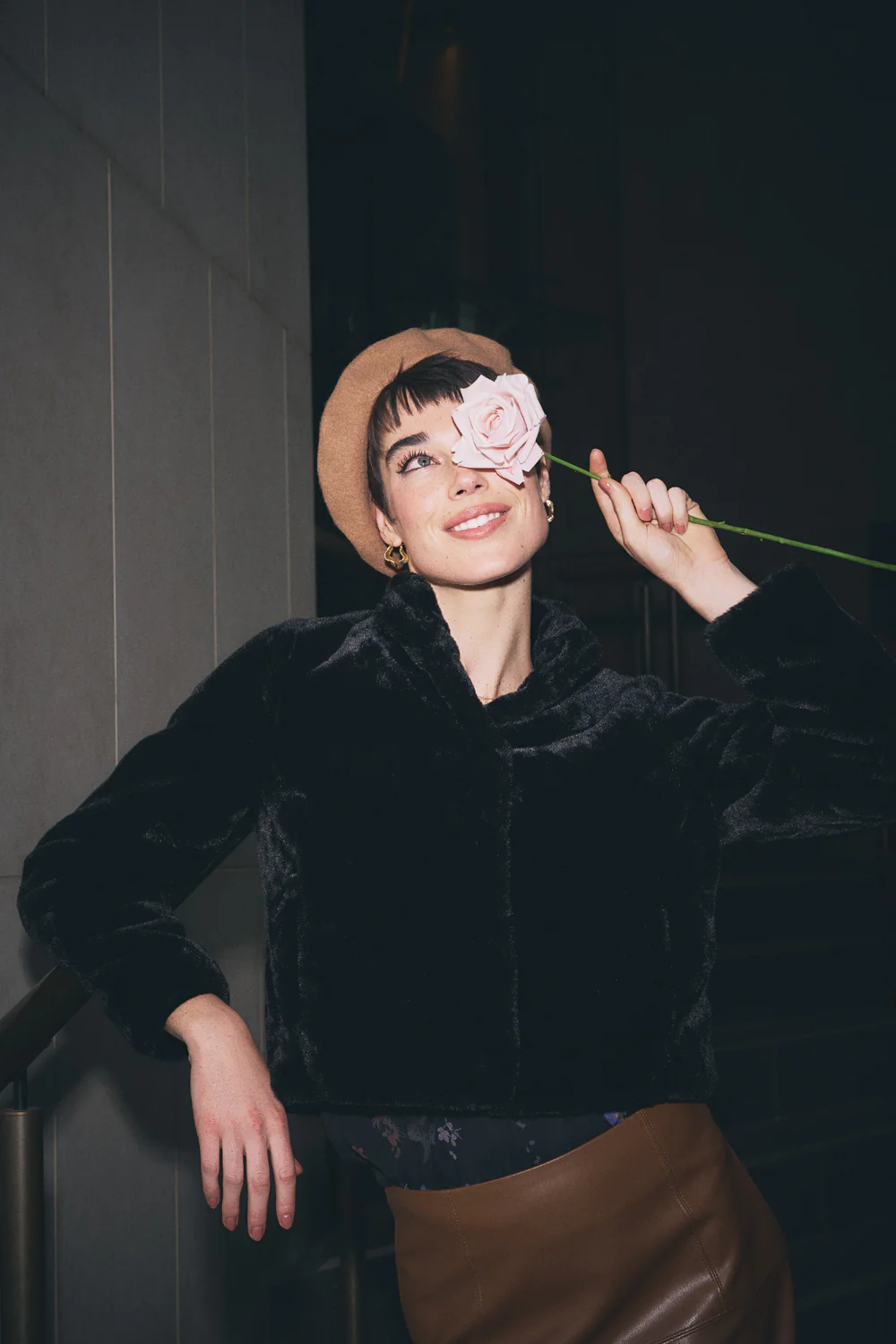 Faux Fur Cropped Jacket - Black - Skullriy