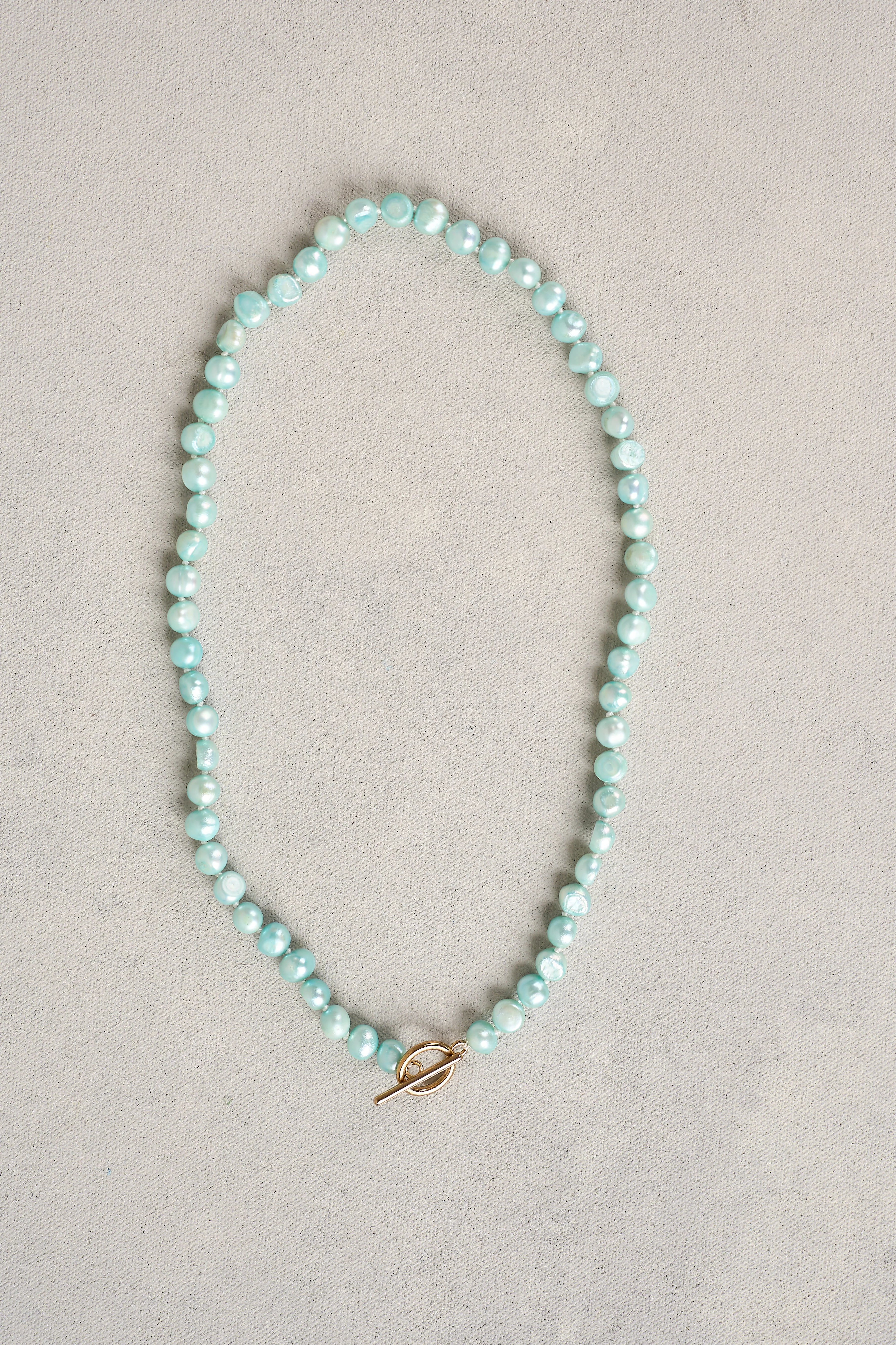 Aqua Blue Pearl Necklace - Skullriy