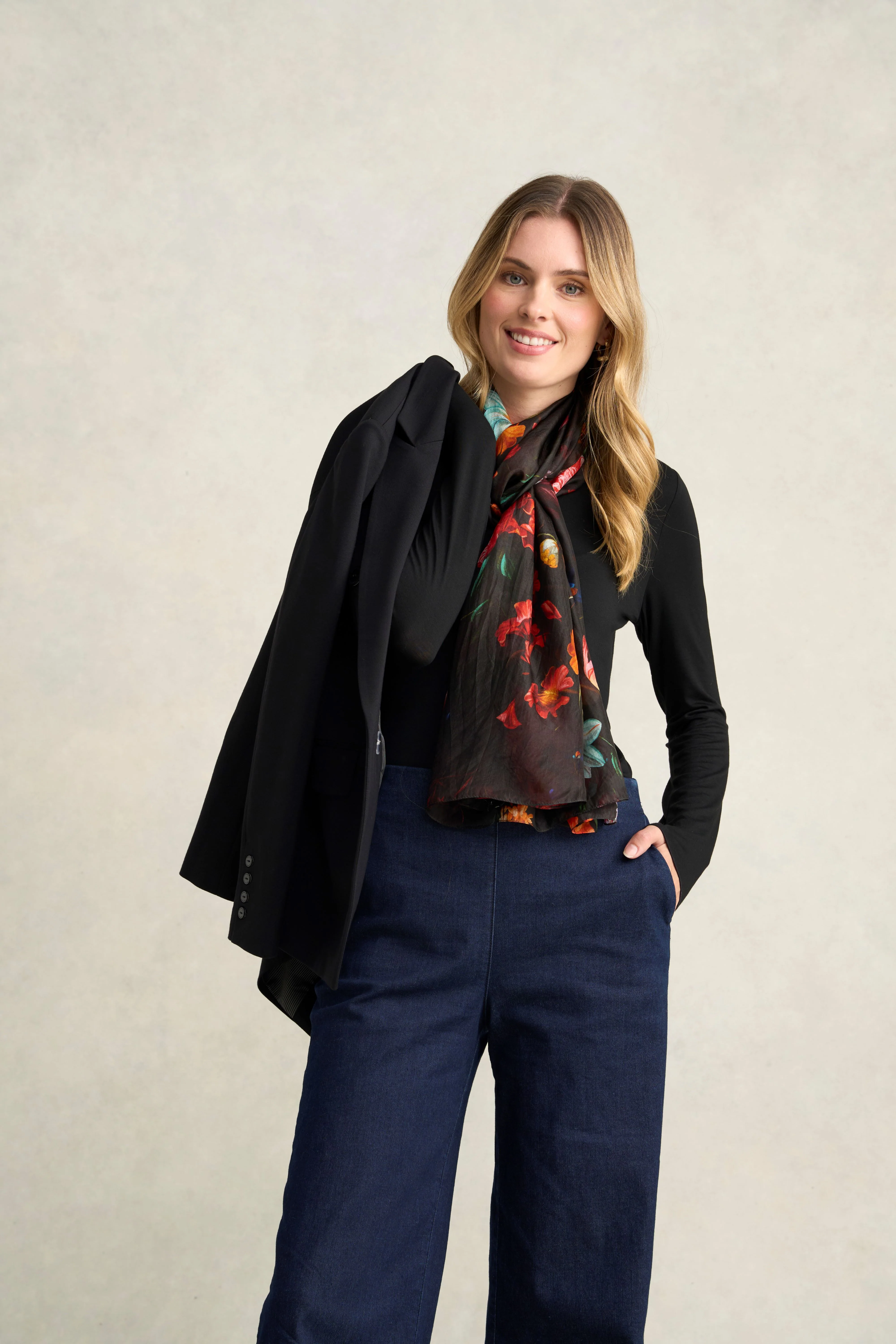 Noir Bloom Silk Scarf - Multicolour - Skullriy