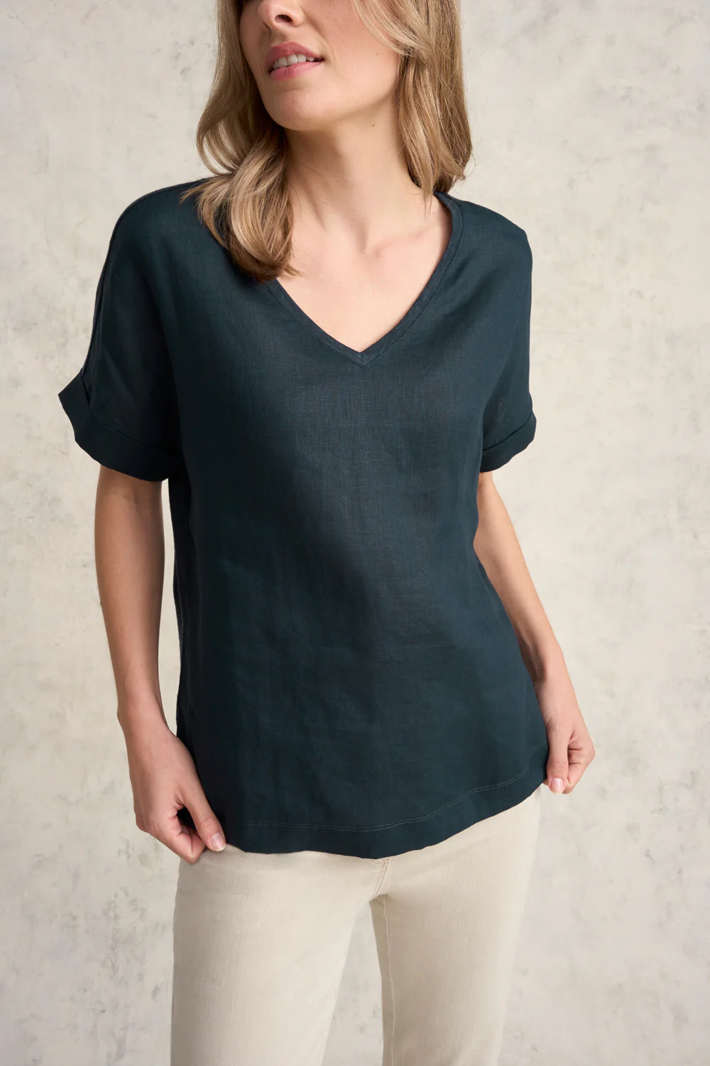 Linen Mix V-Neck Top - Ink - Skullriy