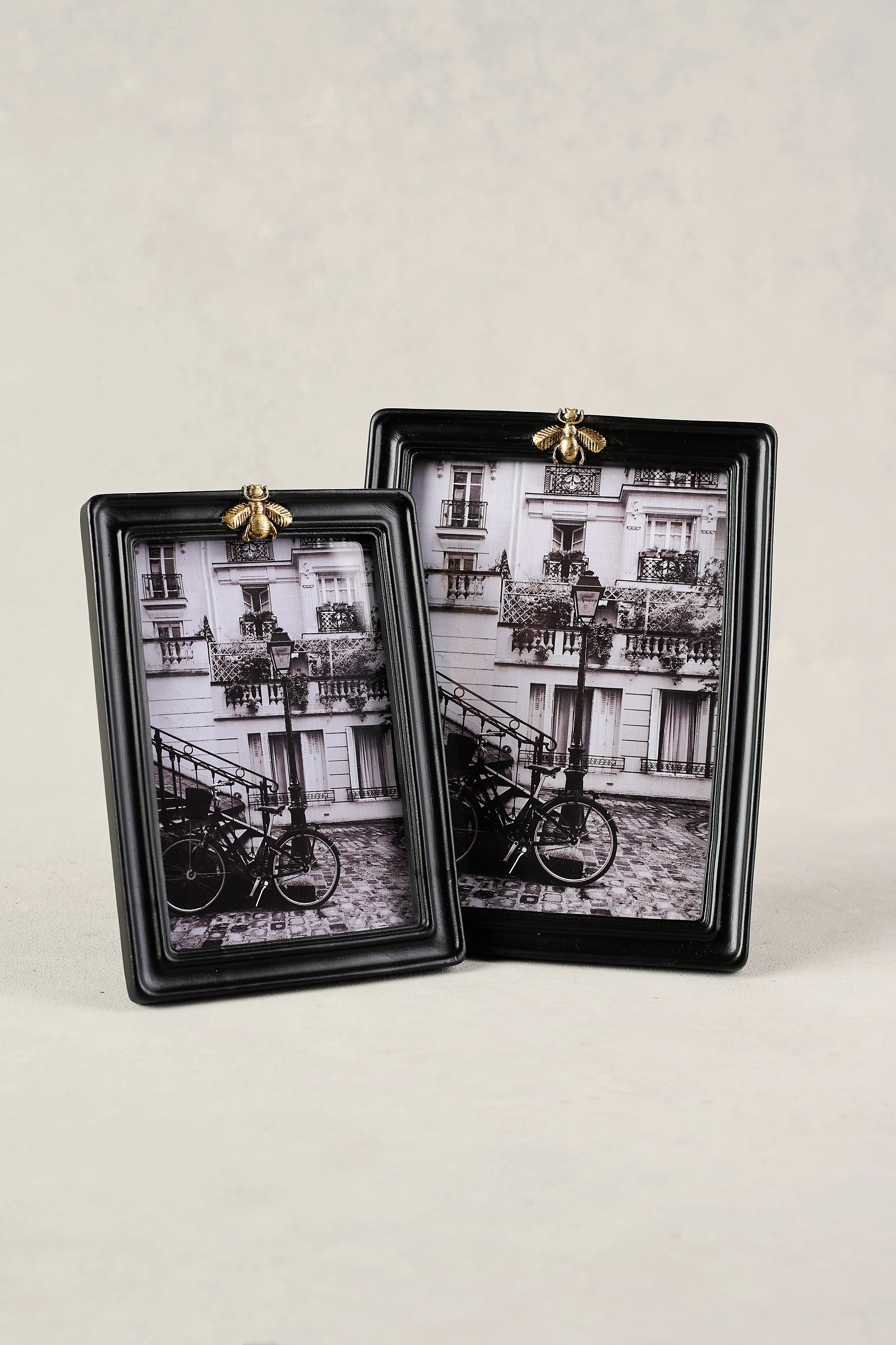 Black / Gold Bee Frame - 5x7
