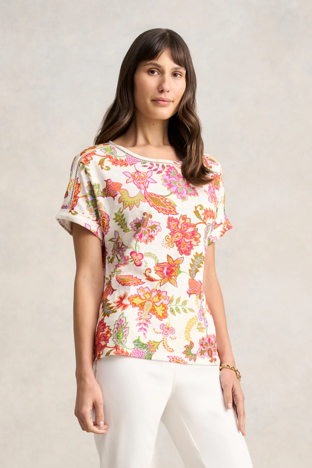 Ladder Trim Tee - Floral White Print - Skullriy