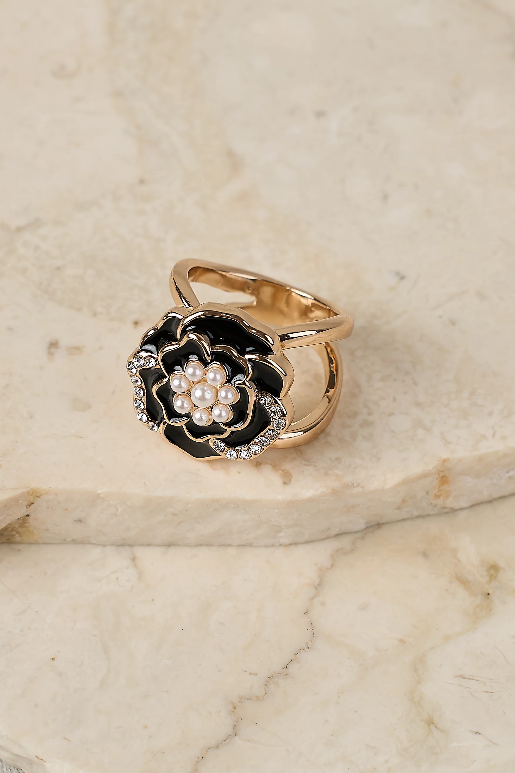 Noir Rose Scarf Ring - Black - Skullriy