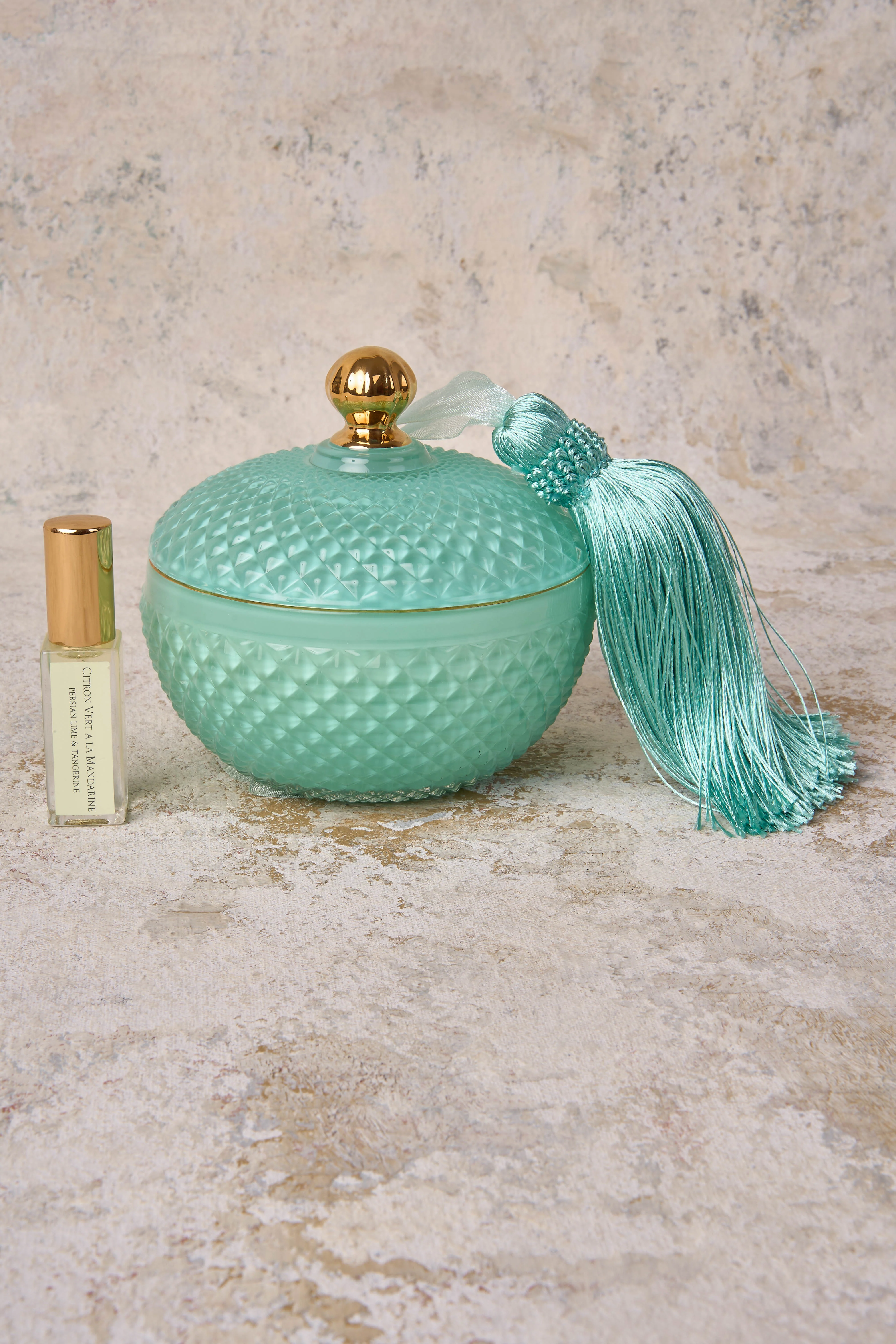 C te Noire Round Art Deco Blue Candle - Skullriy