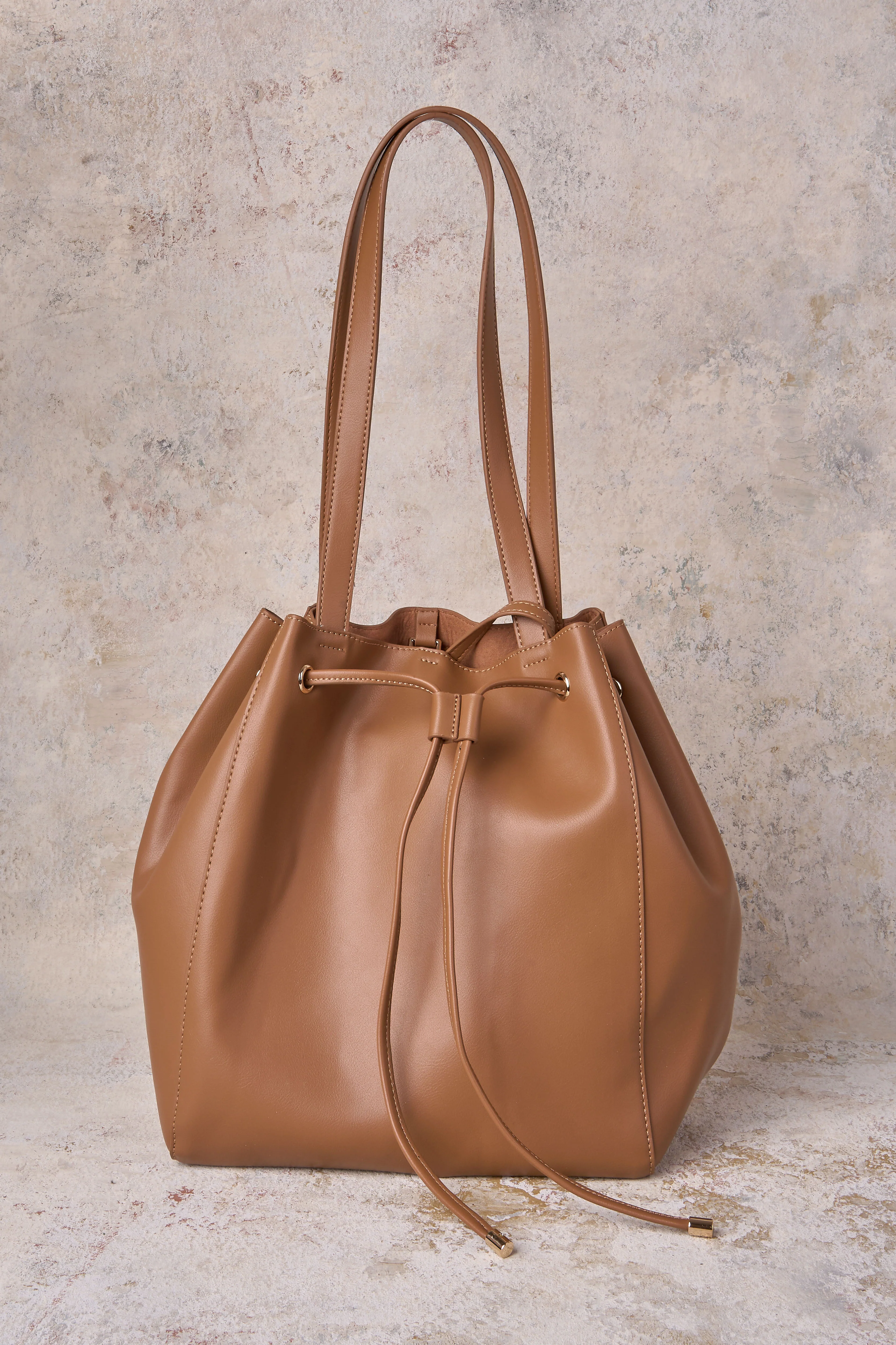 Renee Vegan Leather Tote Bag - Tan - Skullriy