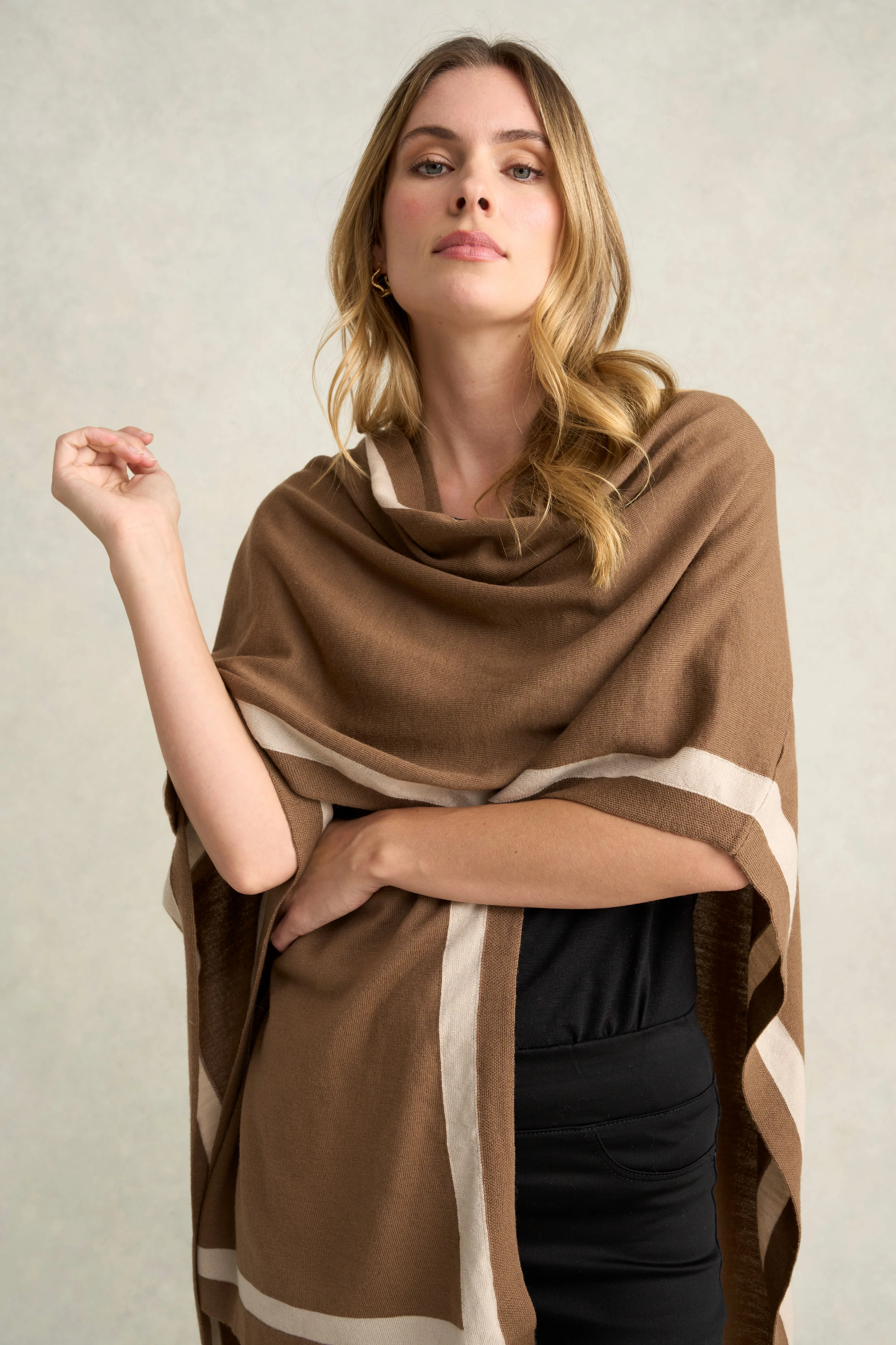 Julie Merino Wrap - Tan & Cream - Skullriy