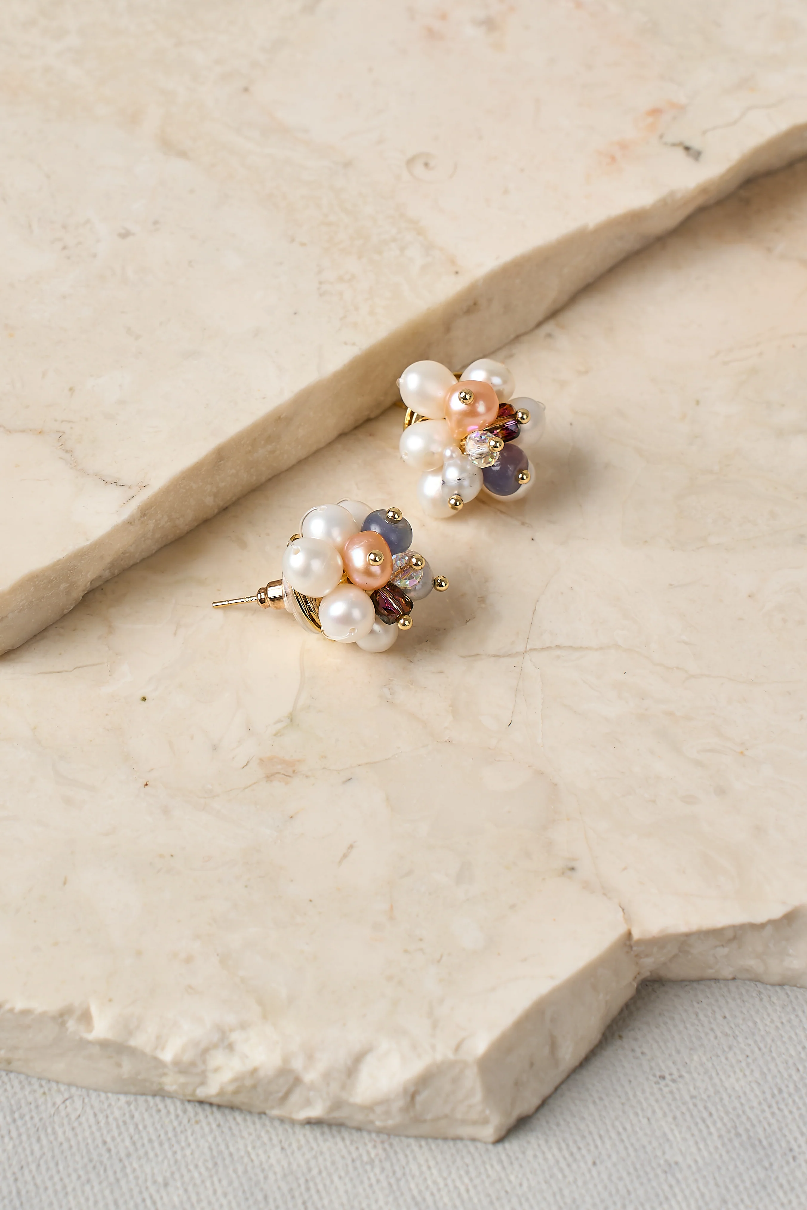 Pearl Cluster Studs - Gold - Skullriy