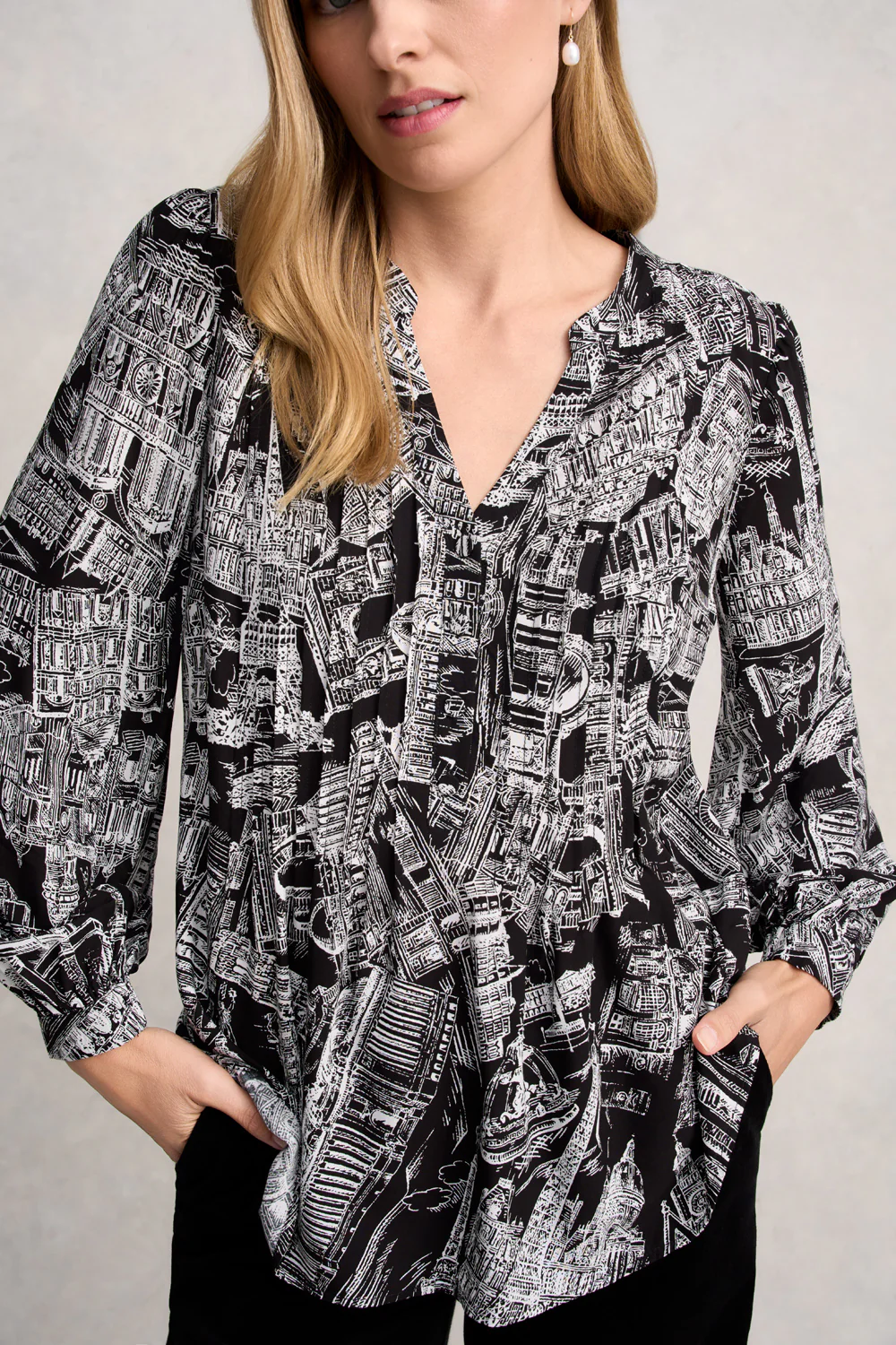 Long Sleeve Light Weight Blouse - France Capital Print - Skullriy