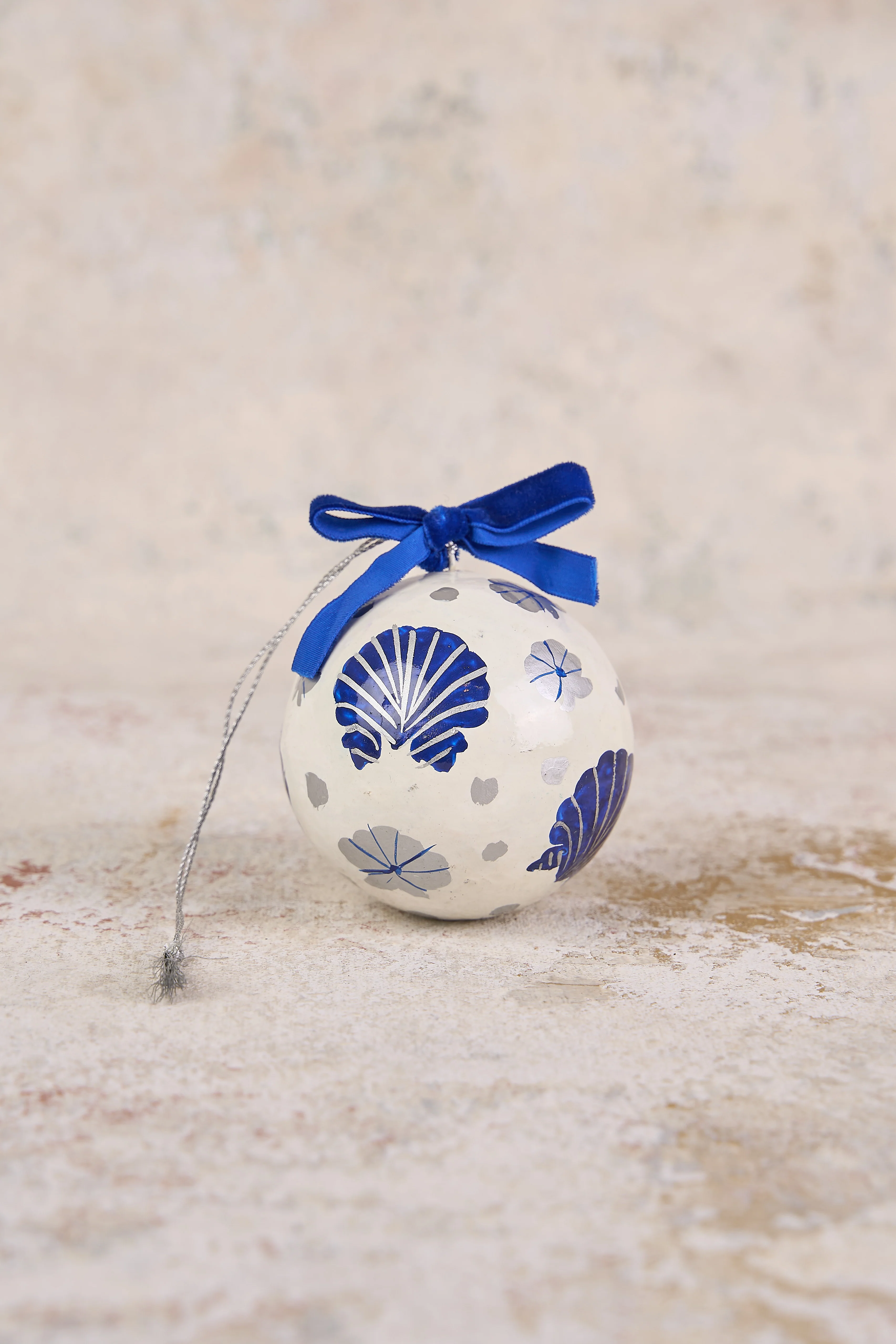 Seaside Shell Bauble 3