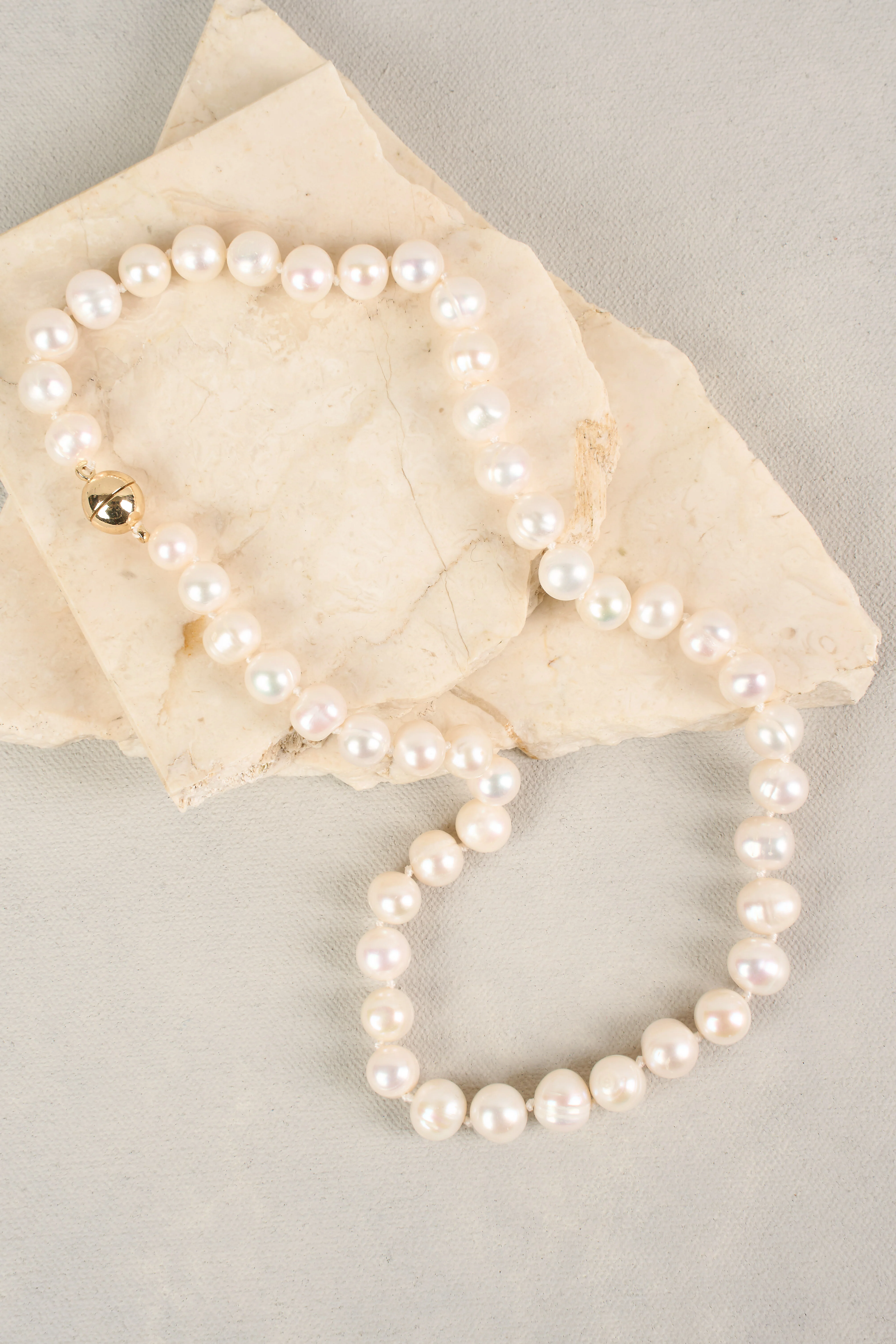 Classique Pearl Necklace - White - Skullriy