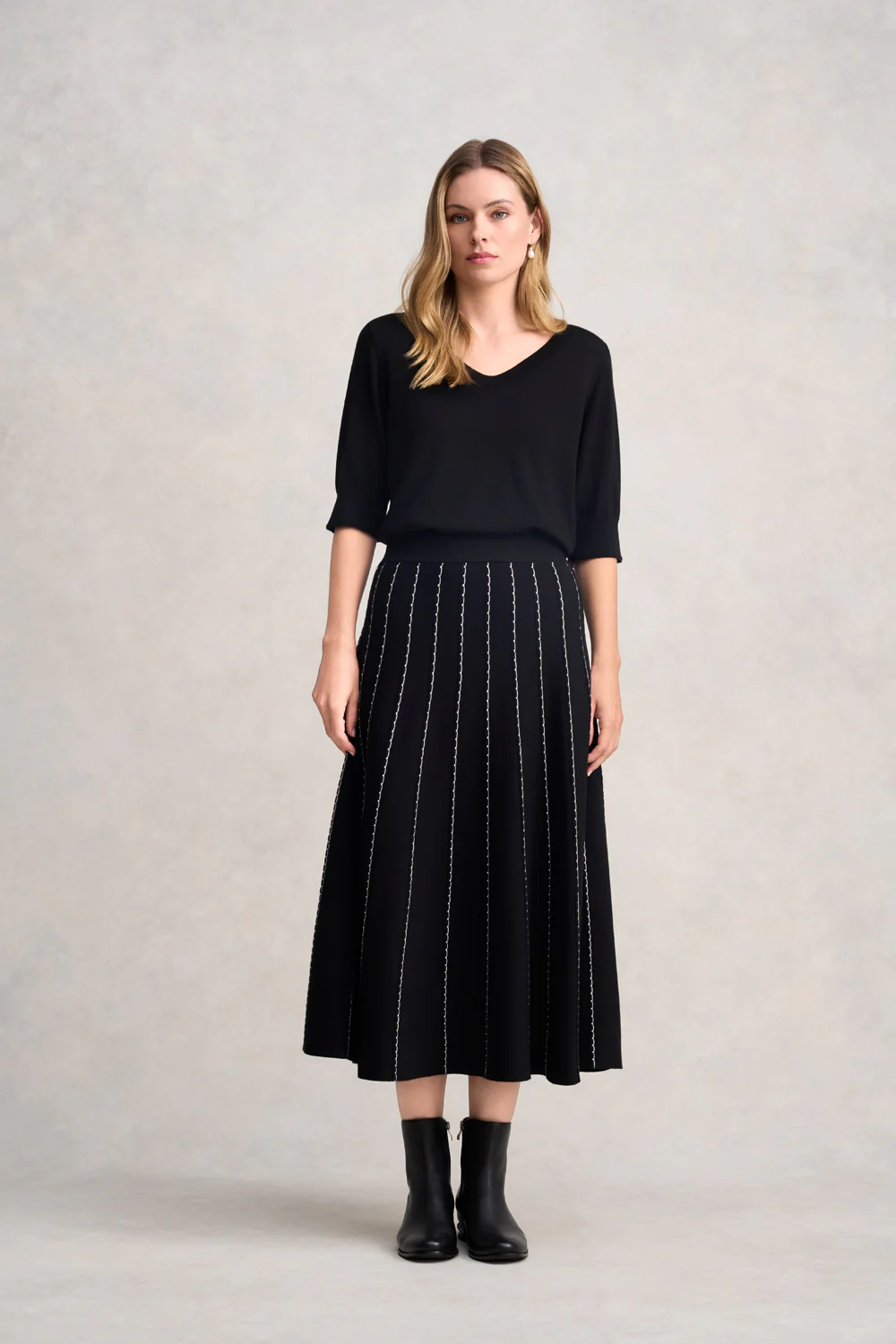 Knit Midi Skirt - Black - Skullriy