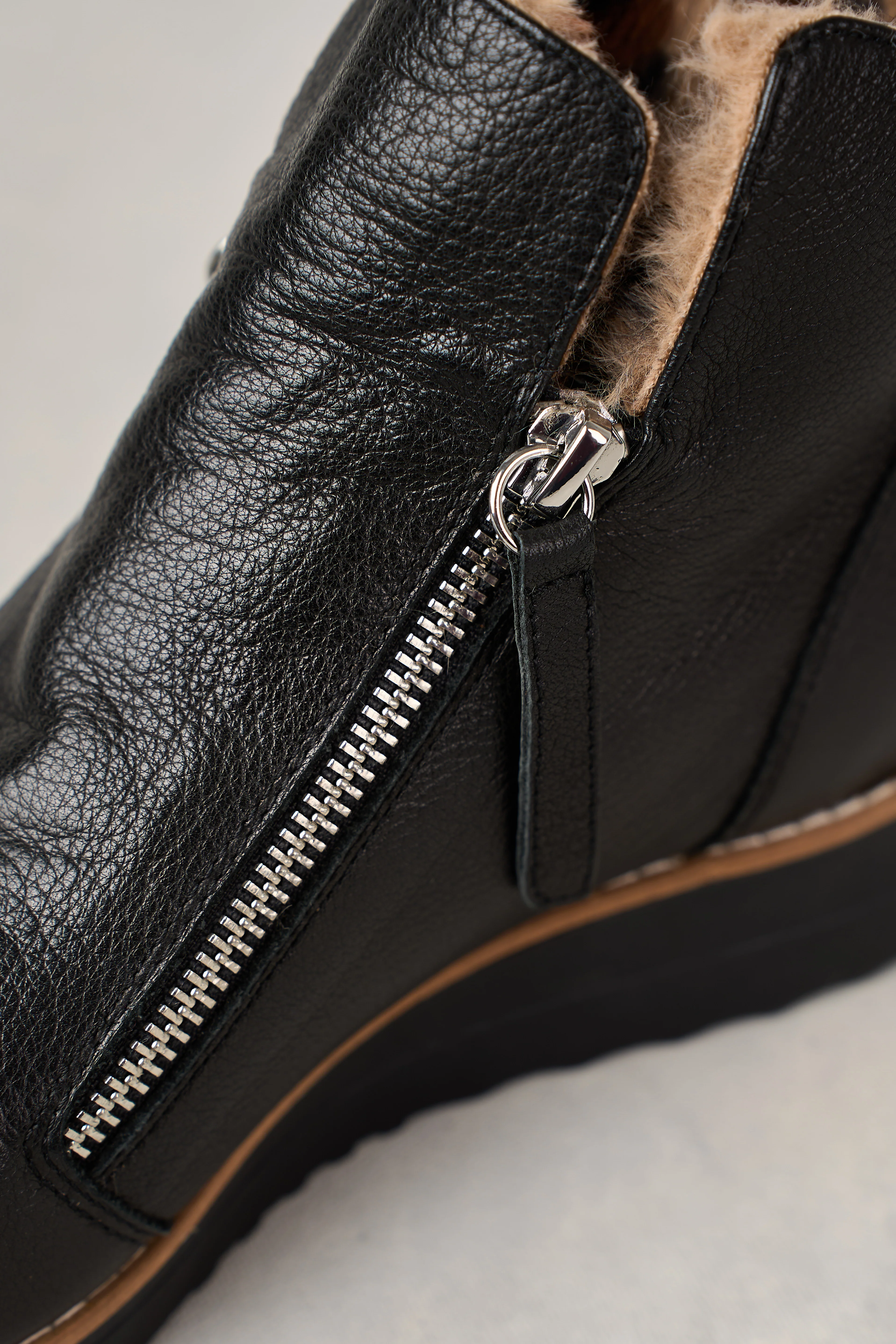 Double Zip Sneaker Boot - Black - Skullriy