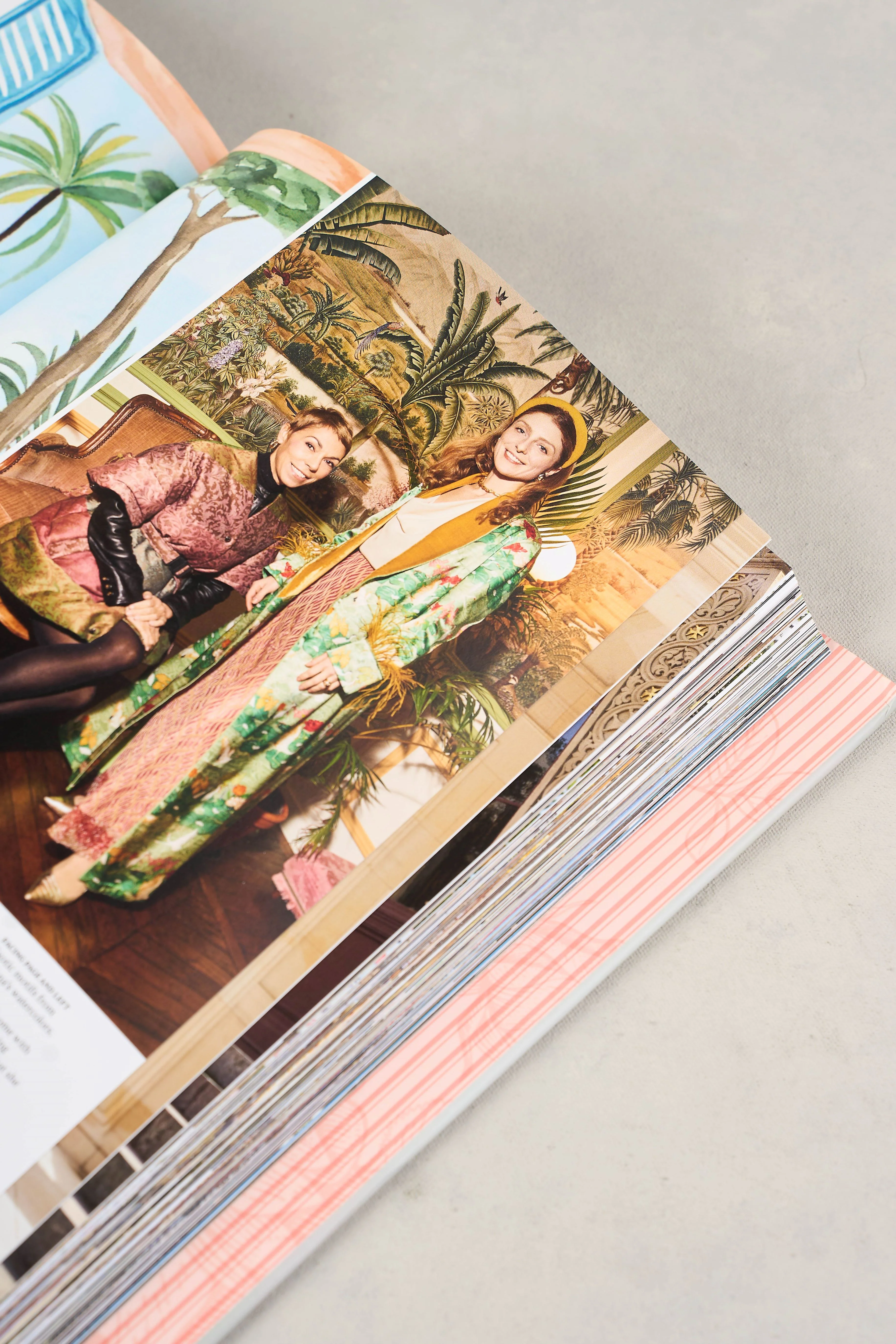 Living Beautifully in Paris Book - Skullriy