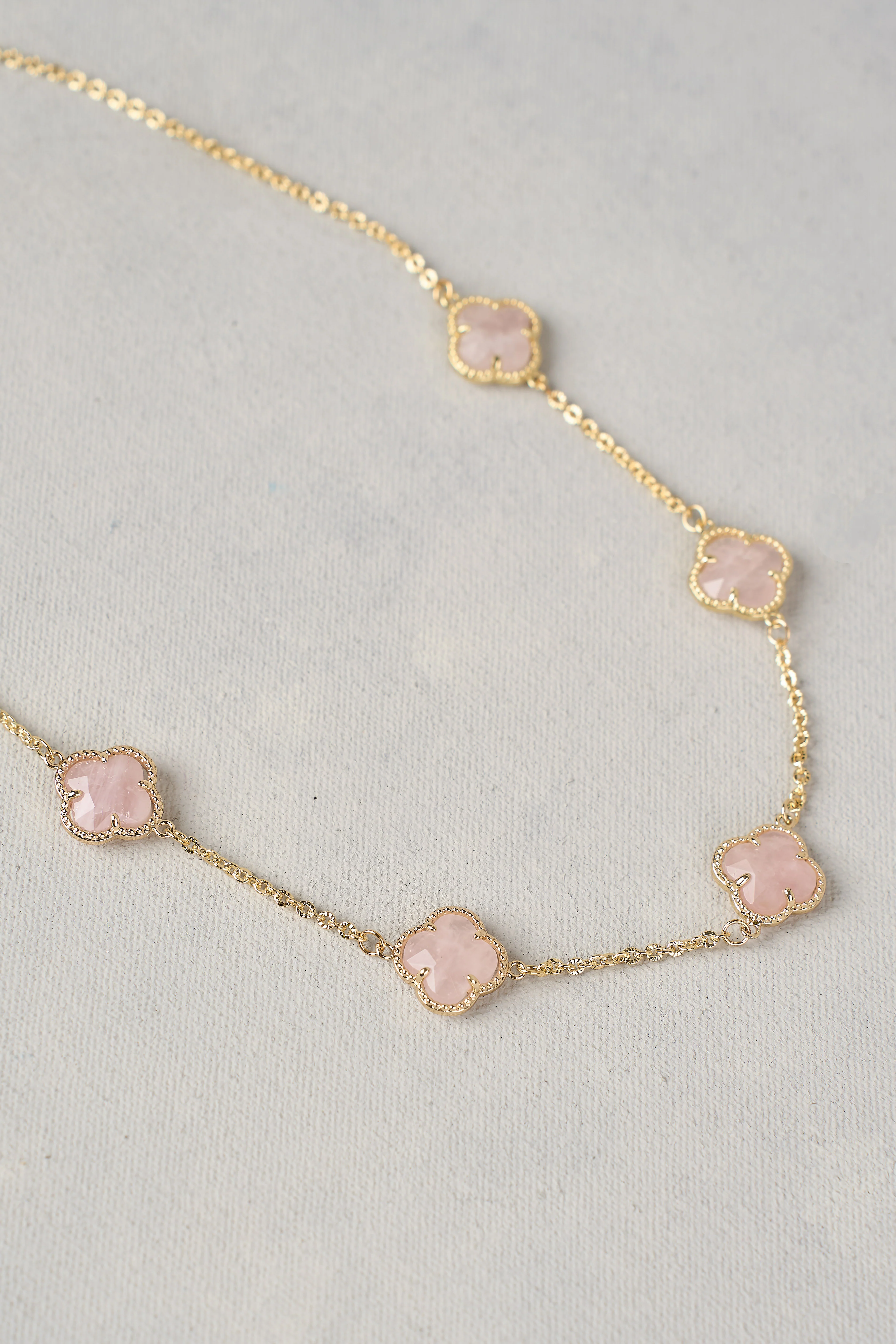 Rose Clover Necklace - Pink - Skullriy