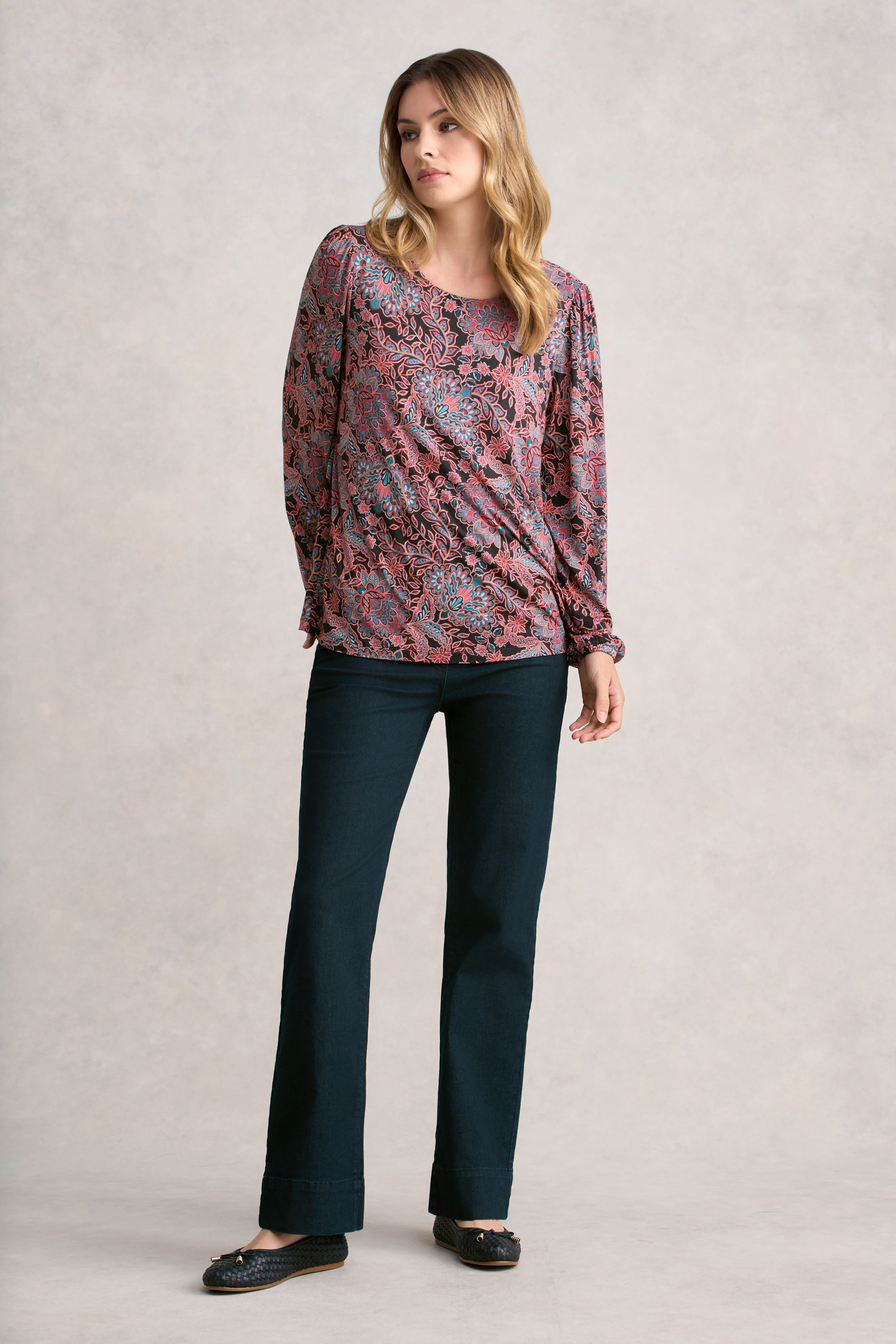 Printed Long Sleeve Scoop Neck Top - Intricate Floral - Skullriy