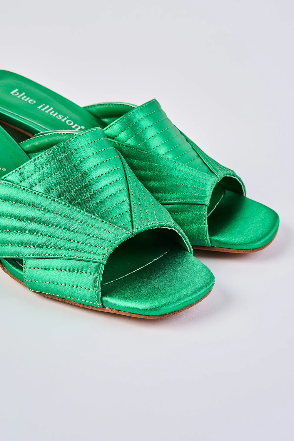 Stella Satin Mule - Vibrant Green - Skullriy
