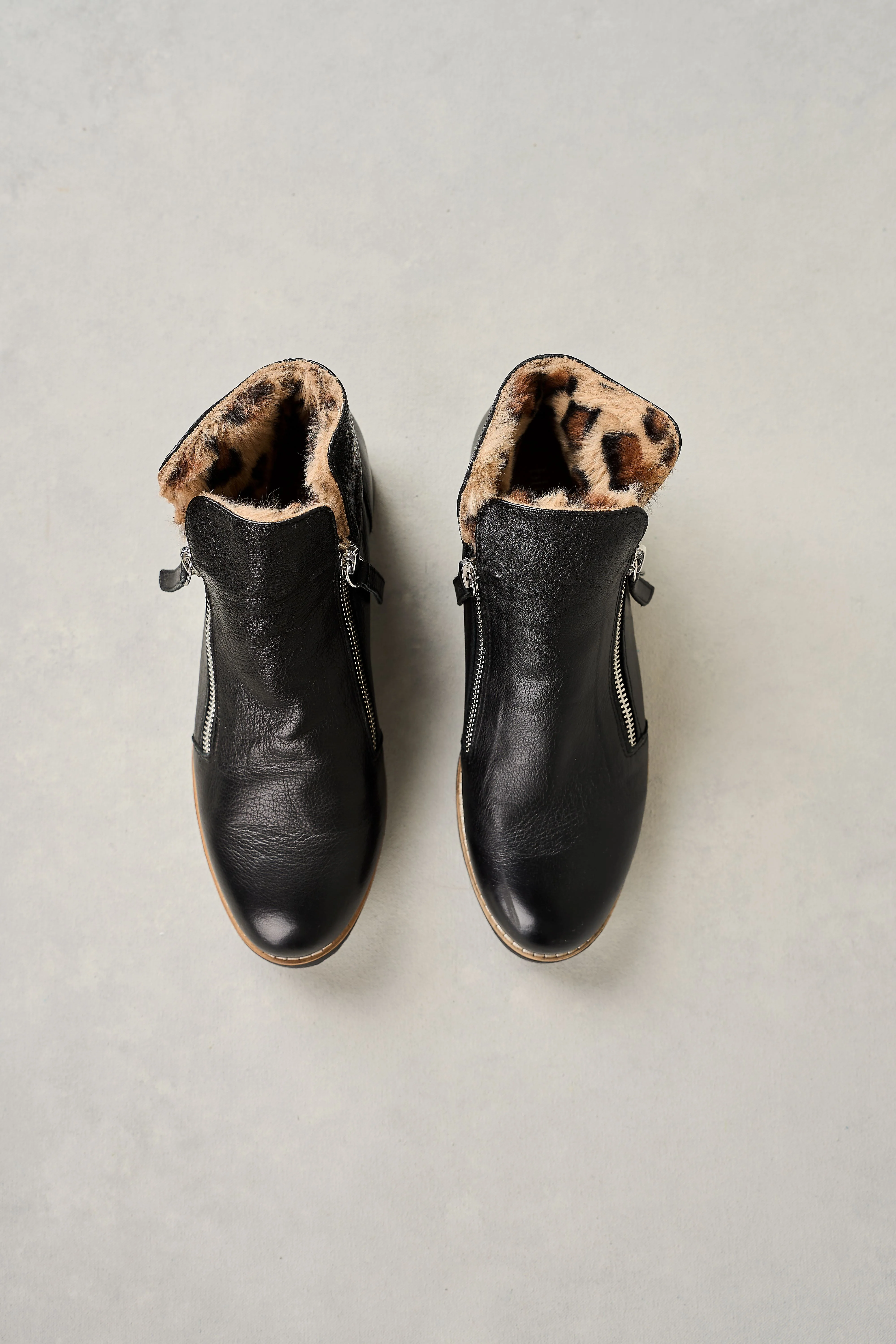 Double Zip Sneaker Boot - Black - Skullriy