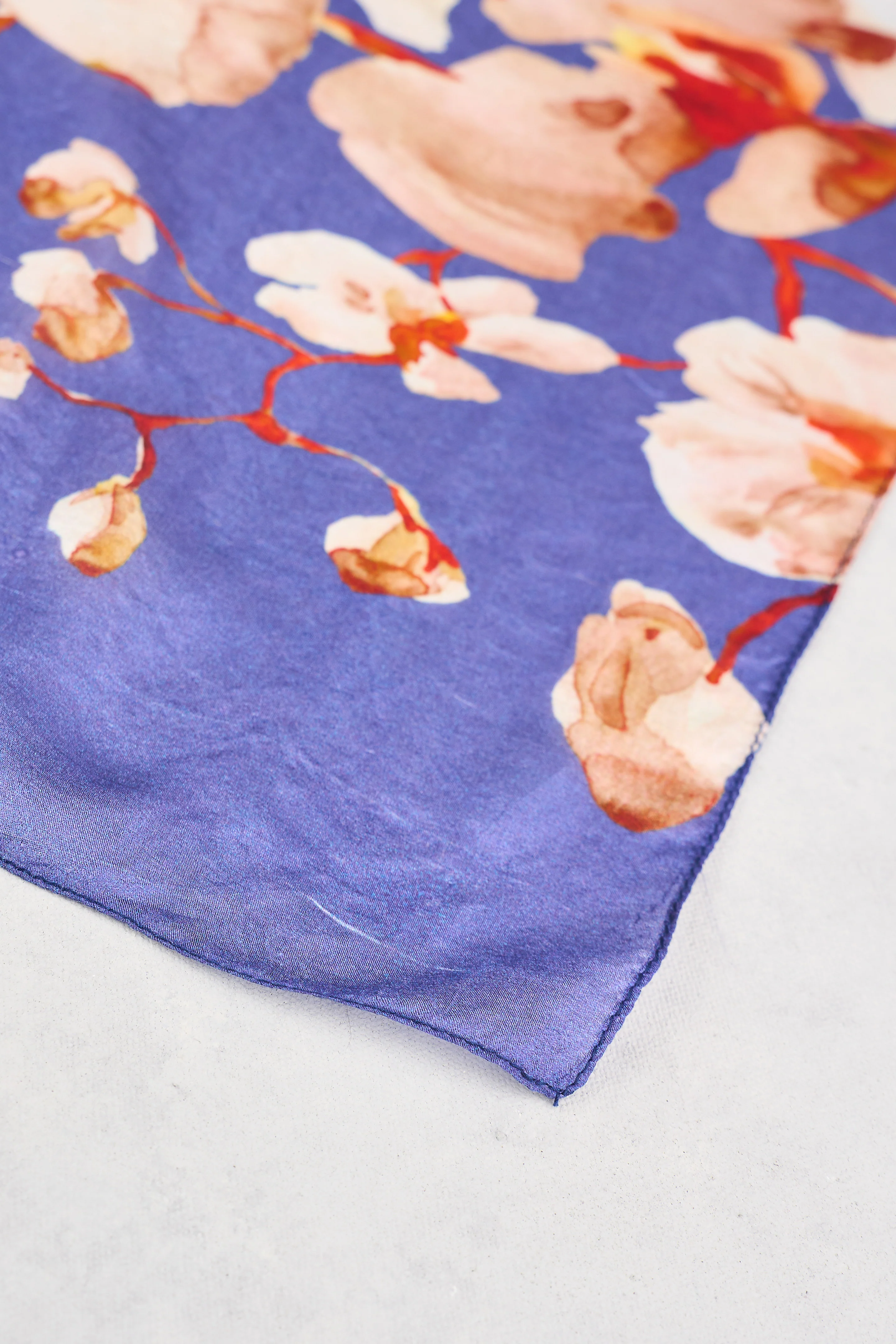 Magnolia Bloom Silk Scarf - Multi - Skullriy