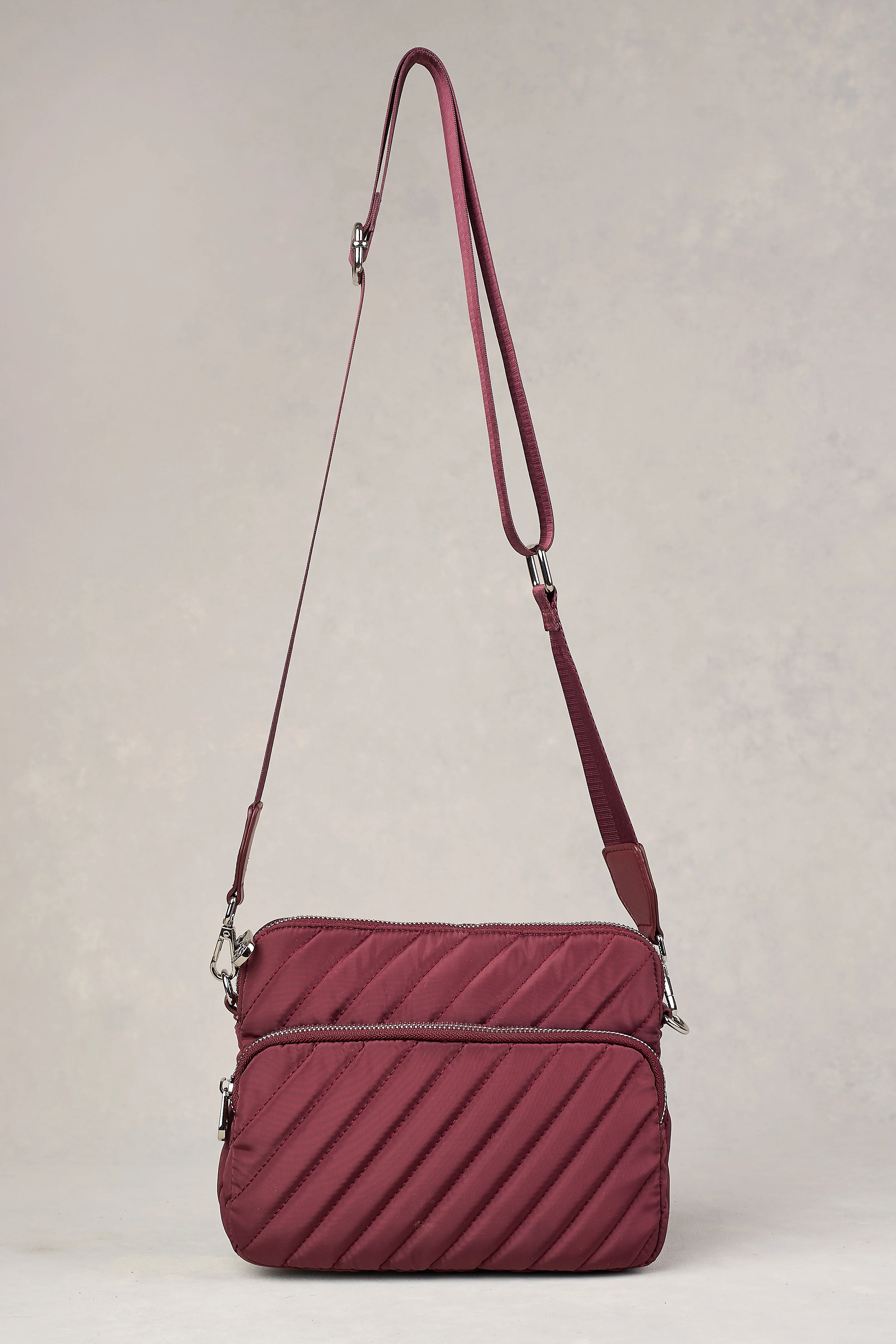 Manon Quilted Crossbody Bag - Merlot - Skullriy