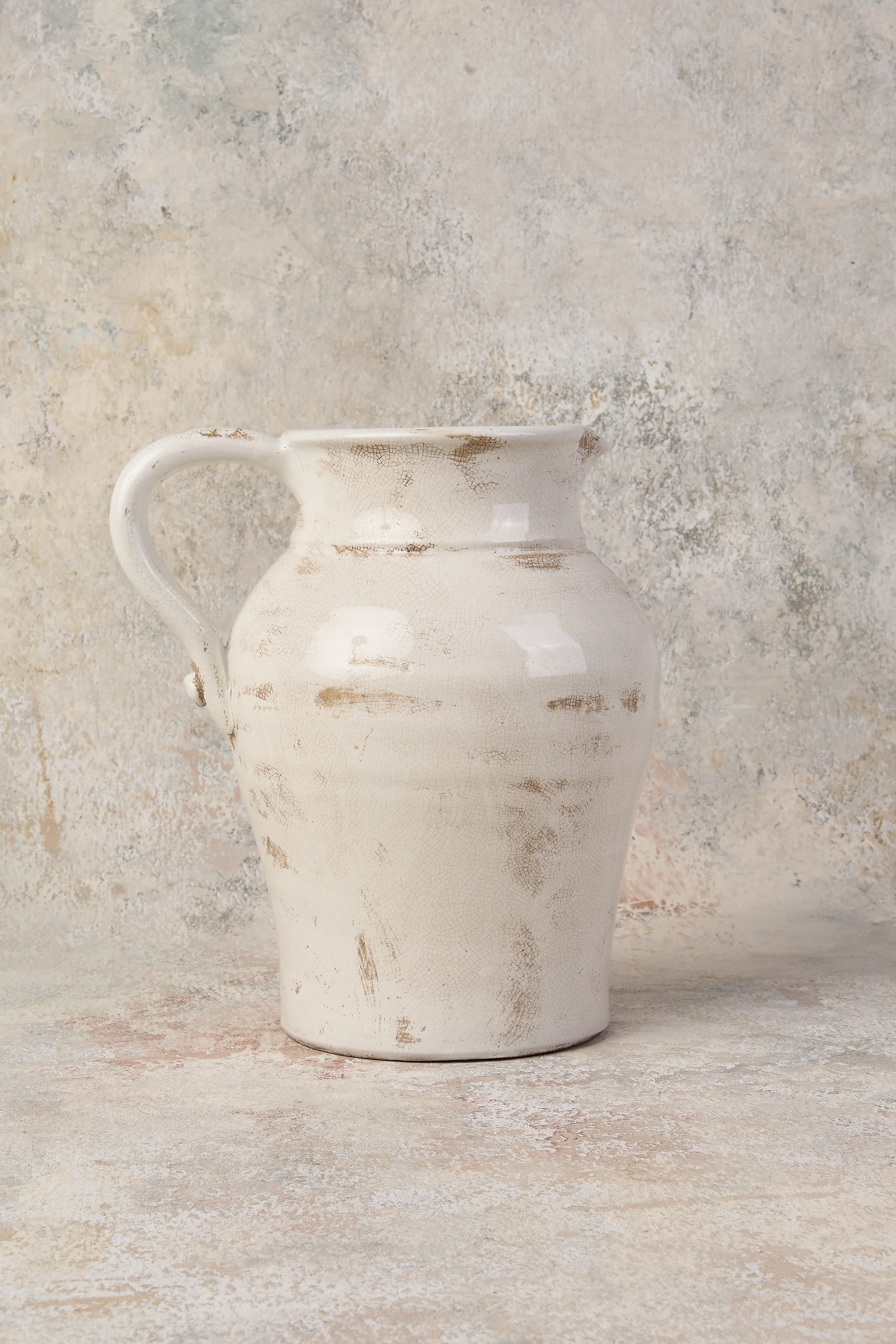 Luna Aged White Urn - Skullriy