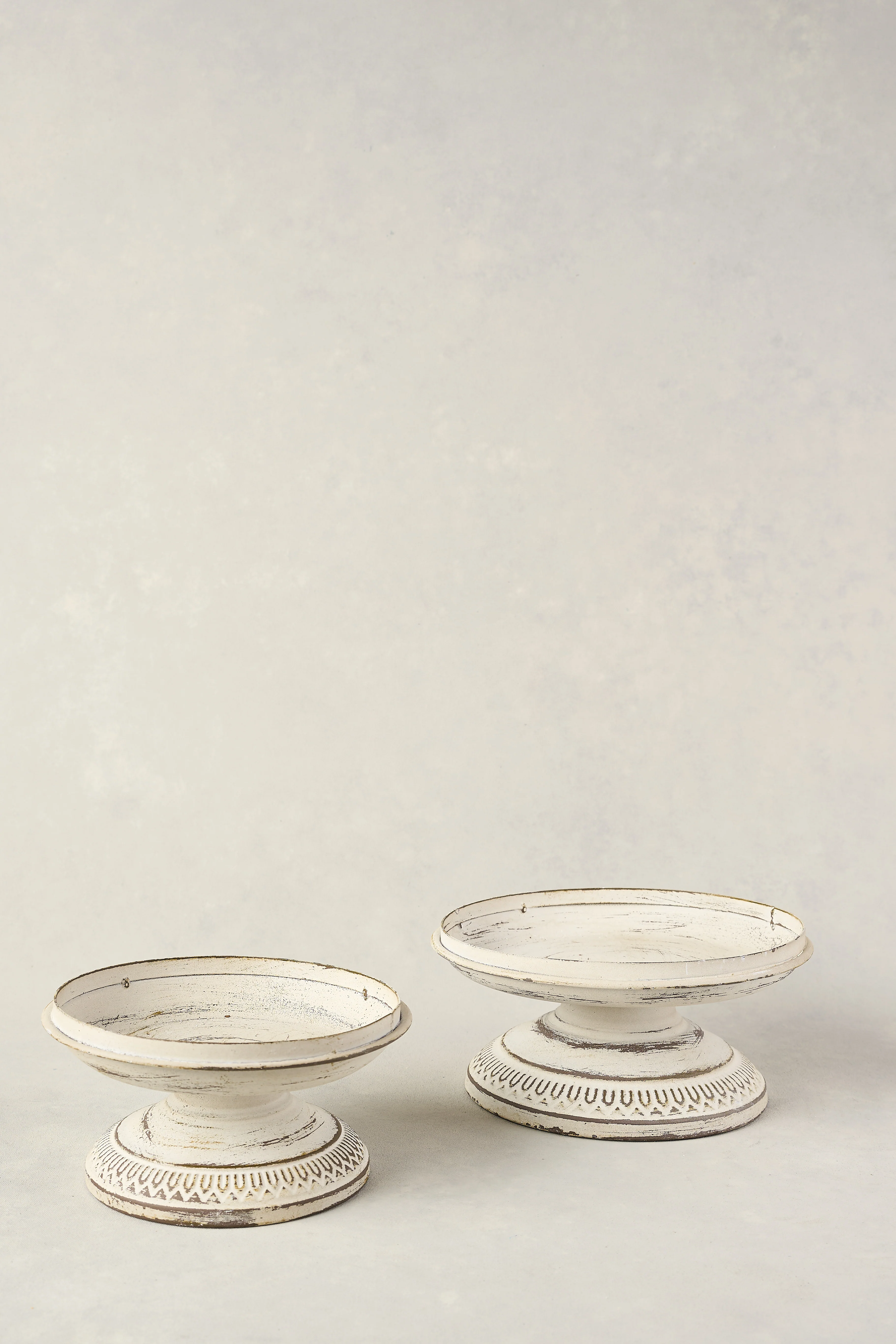 Regal Cloche Set of 2 - Skullriy