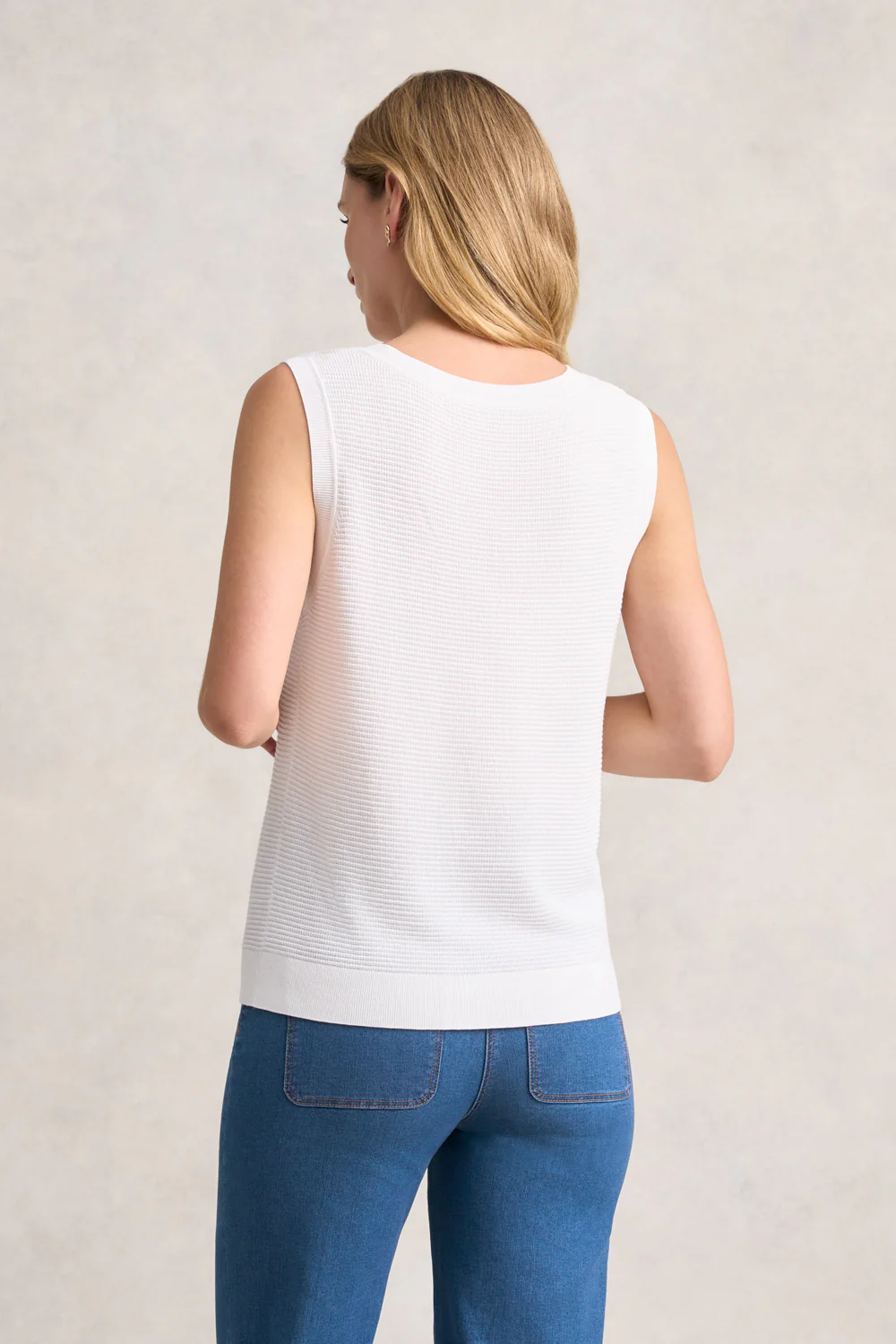 V-Neck Knit Tank - White - Skullriy