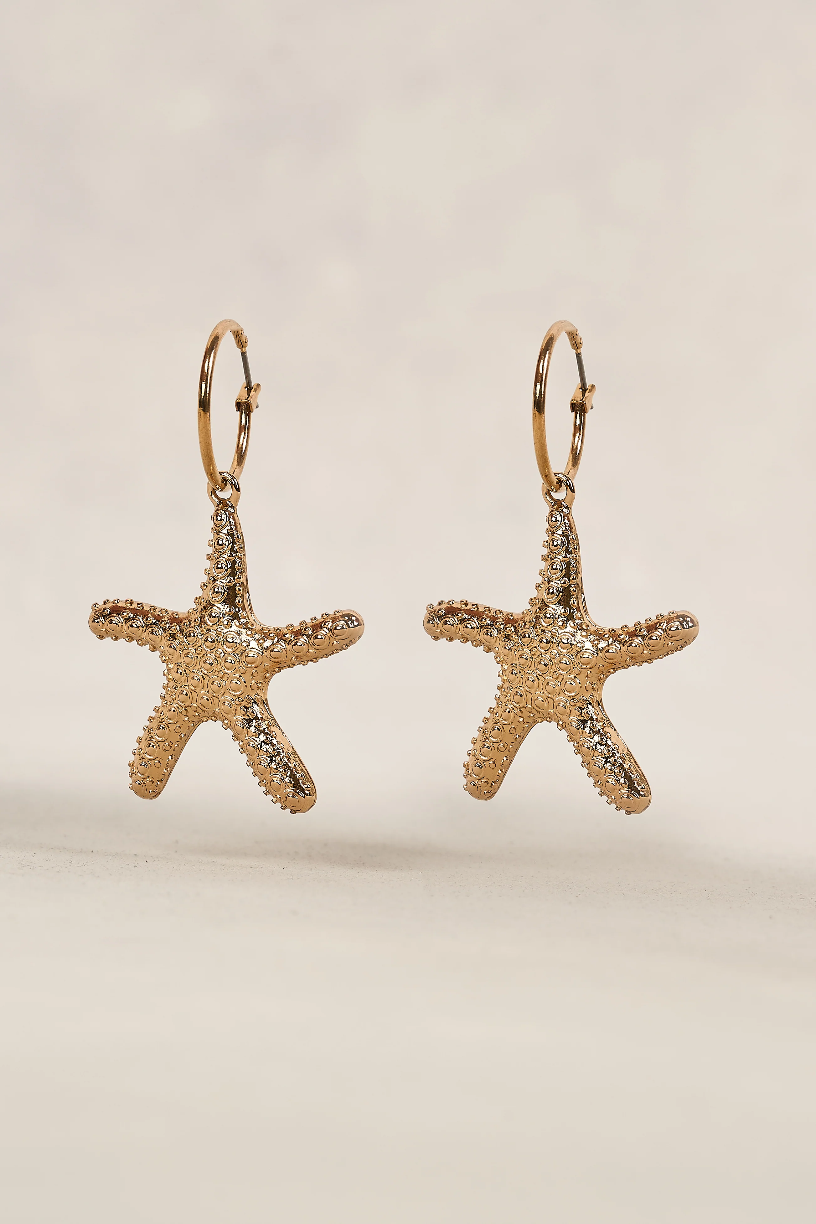 Gold Starfish Pendant Earrings - Skullriy