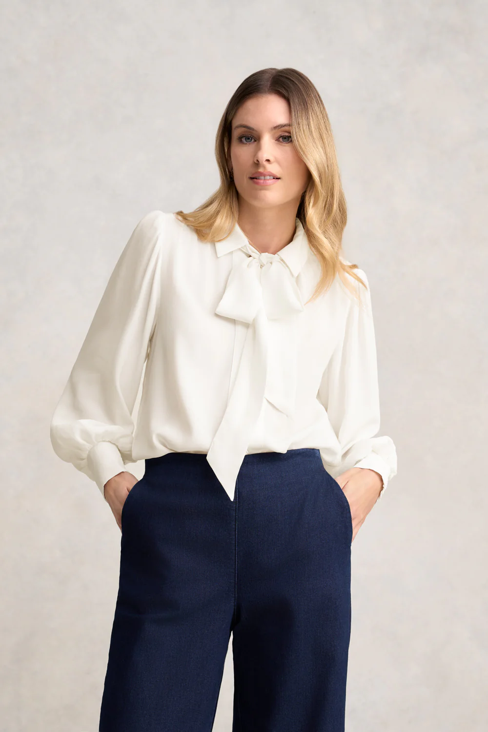 Silk Blend Shirt With Tie - Cream - Skullriy